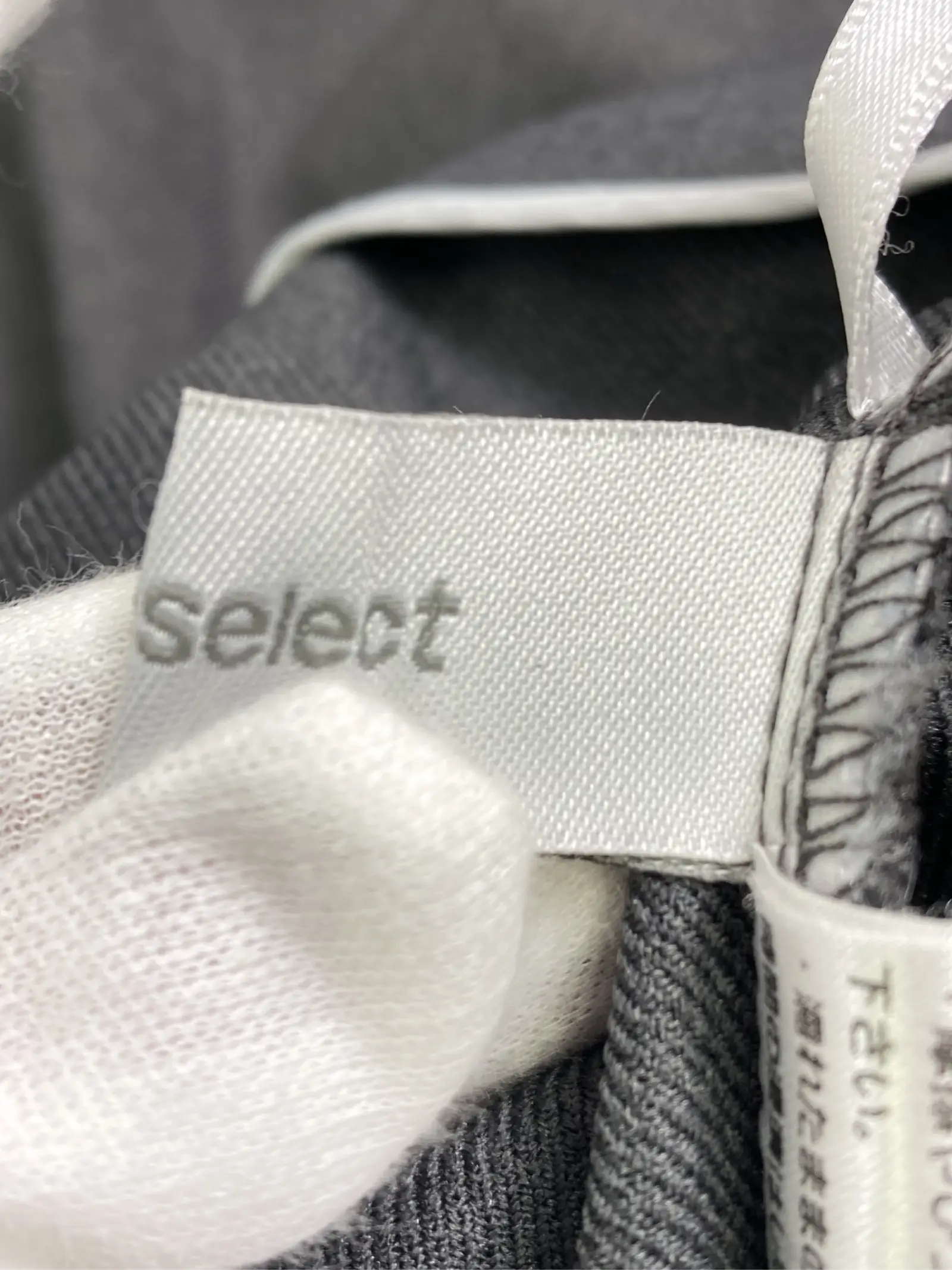 https://r2-worker.digdig.jp/product/76ca1f0a-68cd-4dad-86e1-839946117bd7/472d7e80-b1de-4c08-a03a-e29a80679bc6