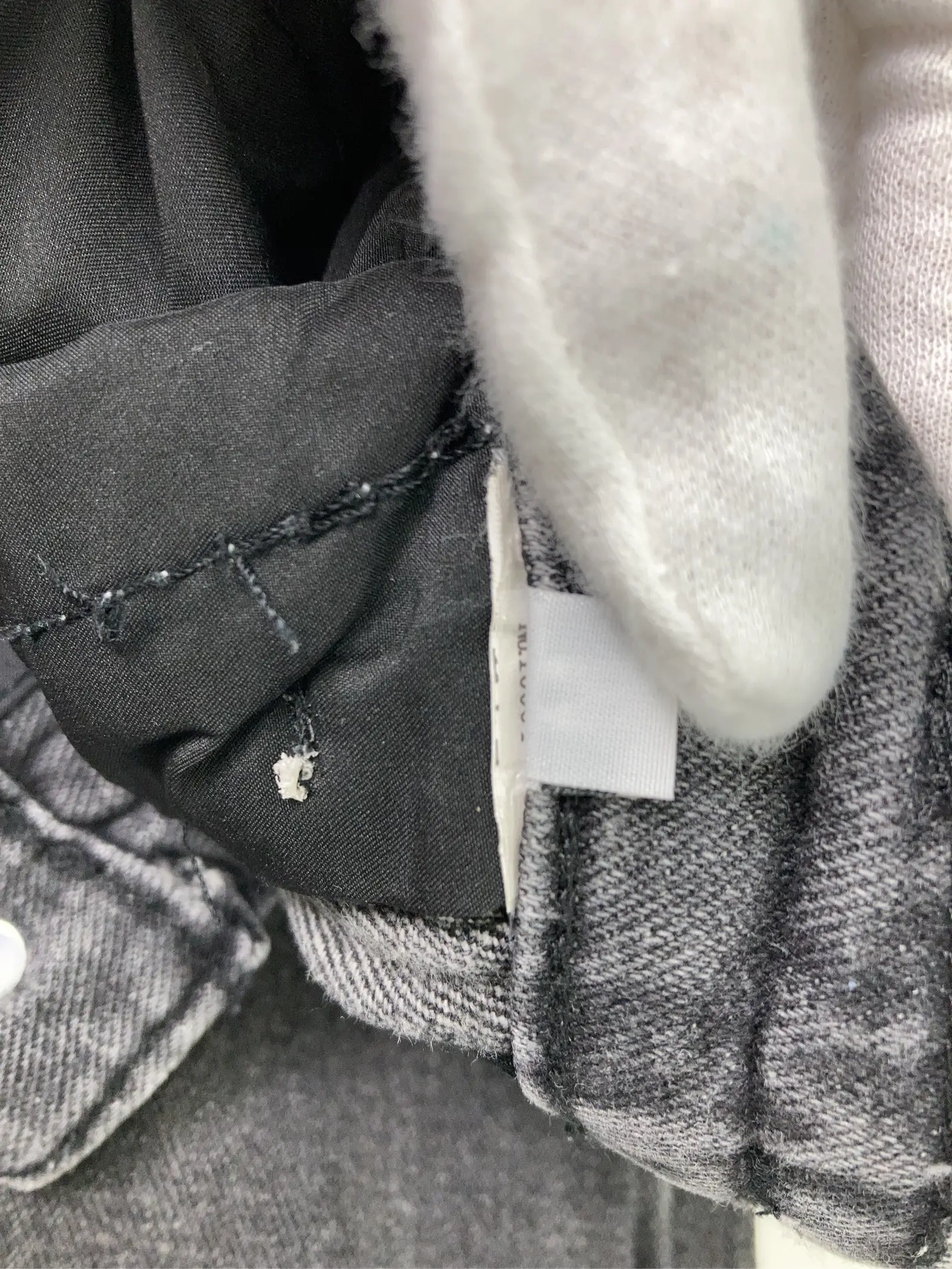 https://r2-worker.digdig.jp/product/76fe4949-00f3-4382-94fa-43471885e59e/ba2efce9-cf05-4651-809c-ce7a8bf228a5