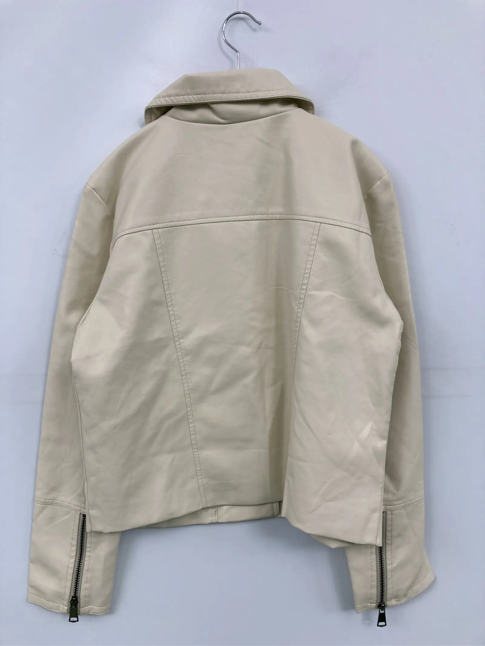 https://r2-worker.digdig.jp/product/77151824-01b8-4169-ae51-bfc8b9d70ae0/bf119ca6-304a-4838-ad8b-8a3e5412b430