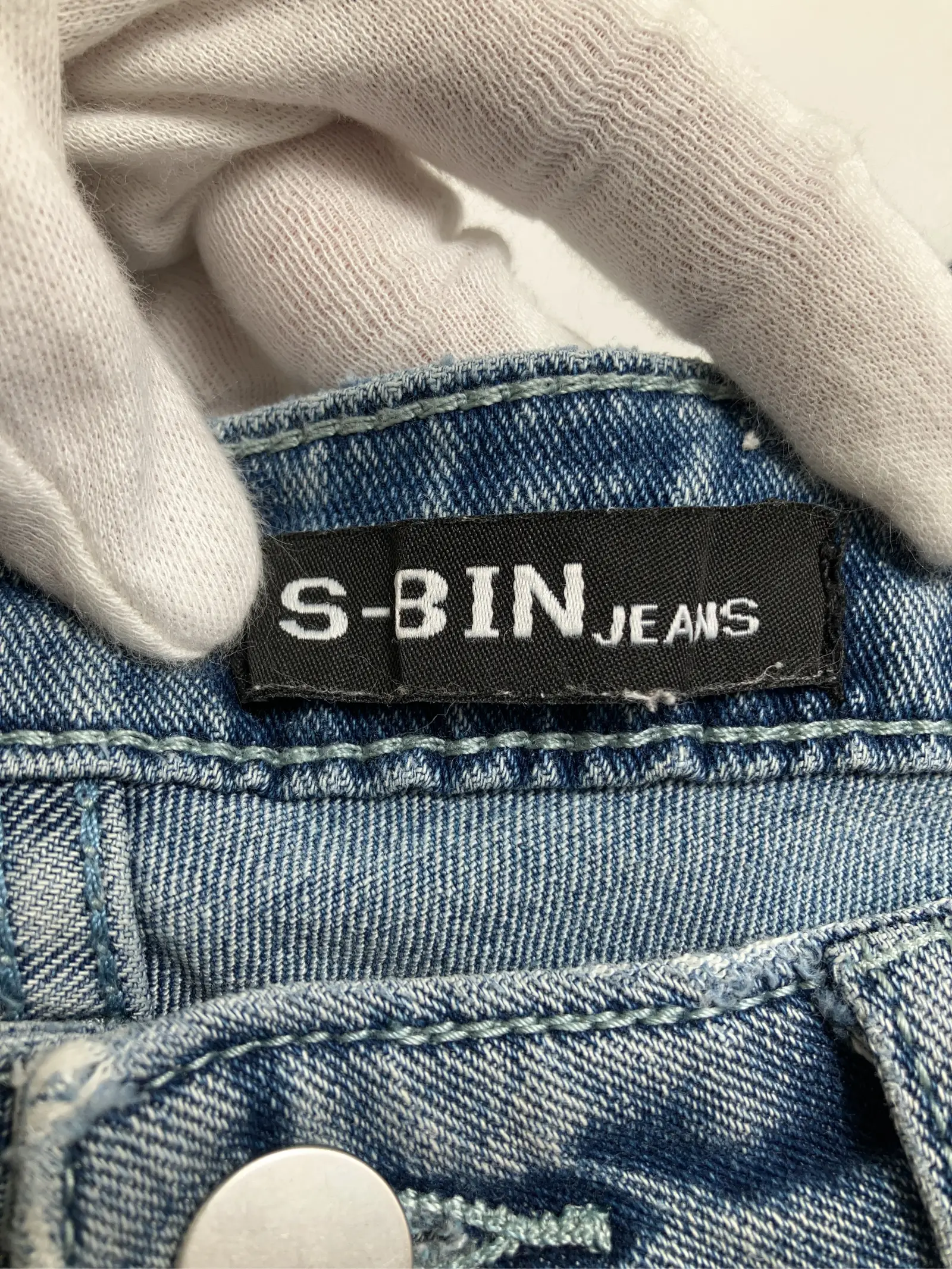 https://r2-worker.digdig.jp/product/771dbb42-a666-408b-842c-aafdee80f70a/6355eb68-2086-487c-8fa8-64f21379934e