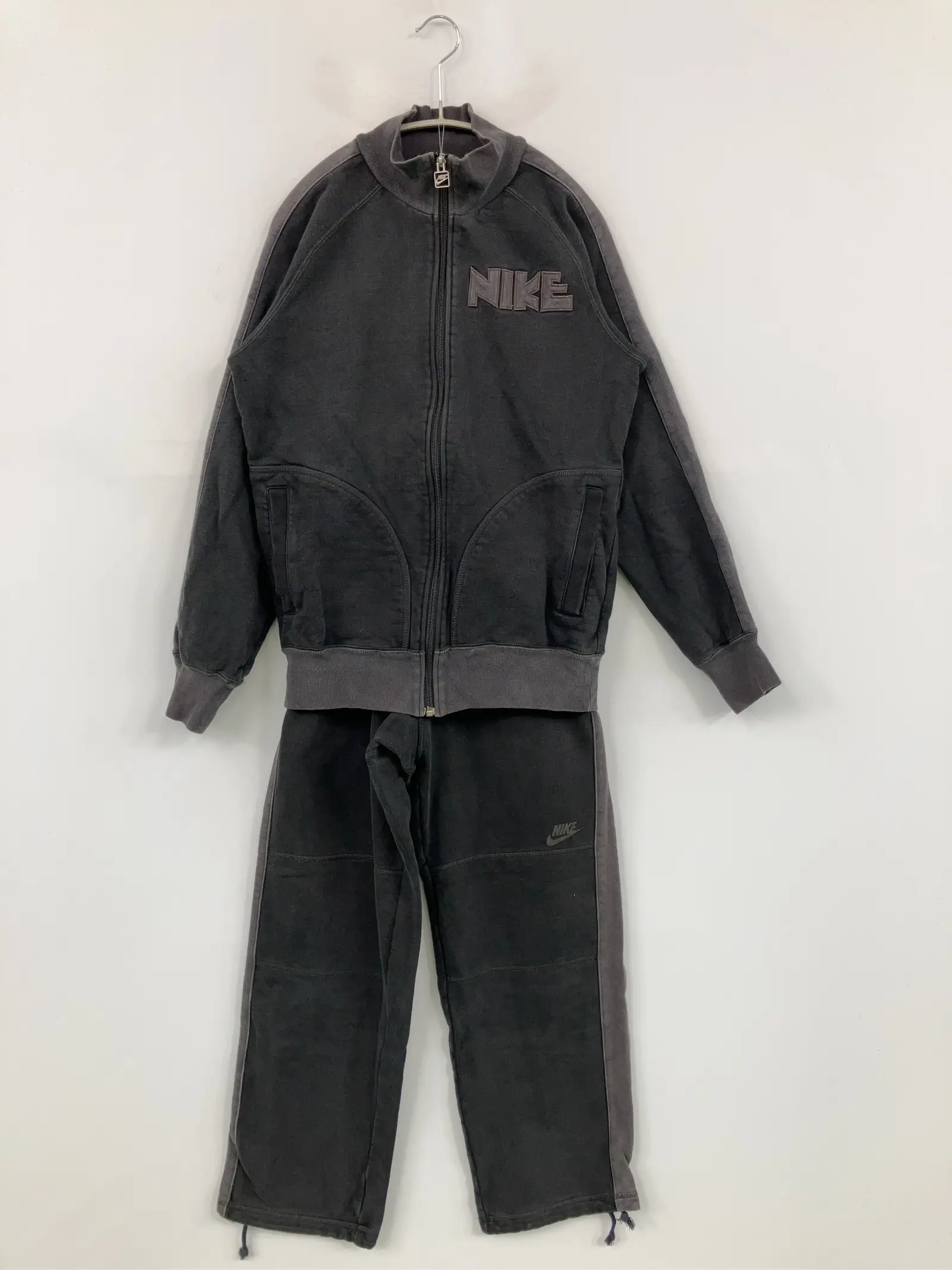 https://r2-worker.digdig.jp/product/77243a77-be96-4e5b-b0d2-47020bb5c1aa/b4b74cbf-87bf-417f-bf73-b1a243b04670