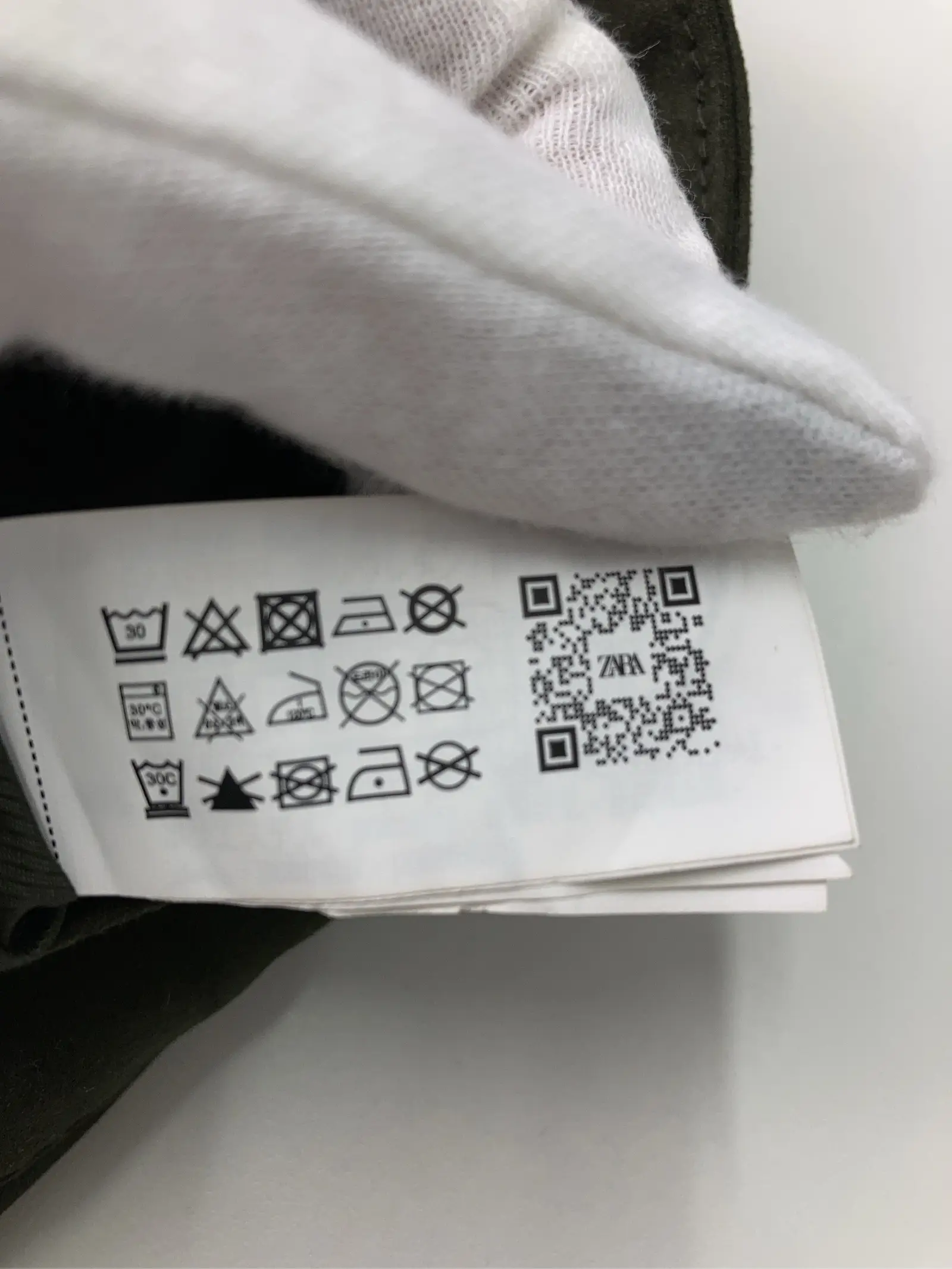 https://r2-worker.digdig.jp/product/777b8d87-d9ef-4526-8847-633eb74dda19/22737592-a260-48cc-9131-f998874ee6c1