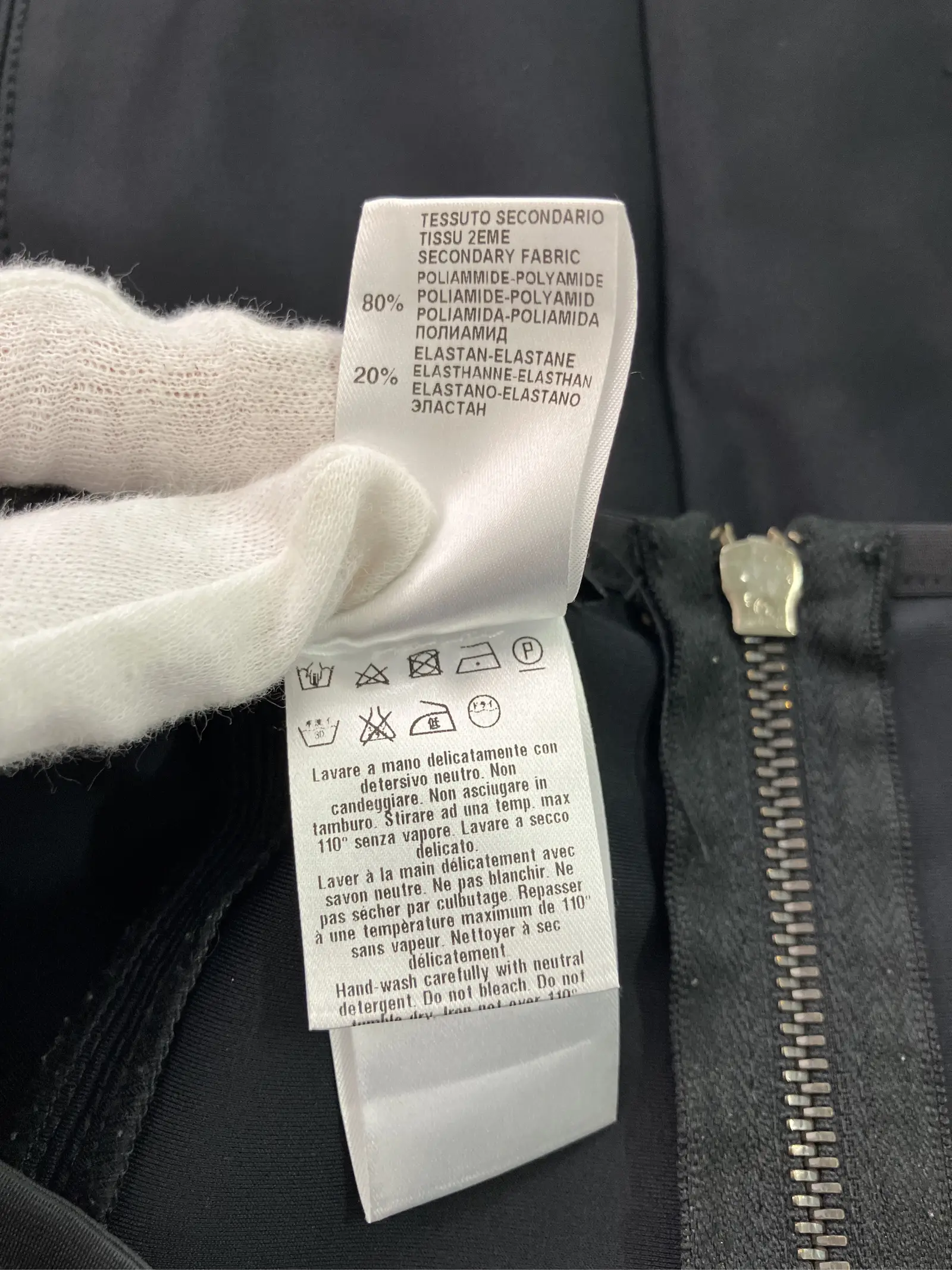https://r2-worker.digdig.jp/product/778287f5-8c2d-49b8-882a-5d952b162800/0da7bcc3-bb54-47bb-8c54-0db8b2d21843