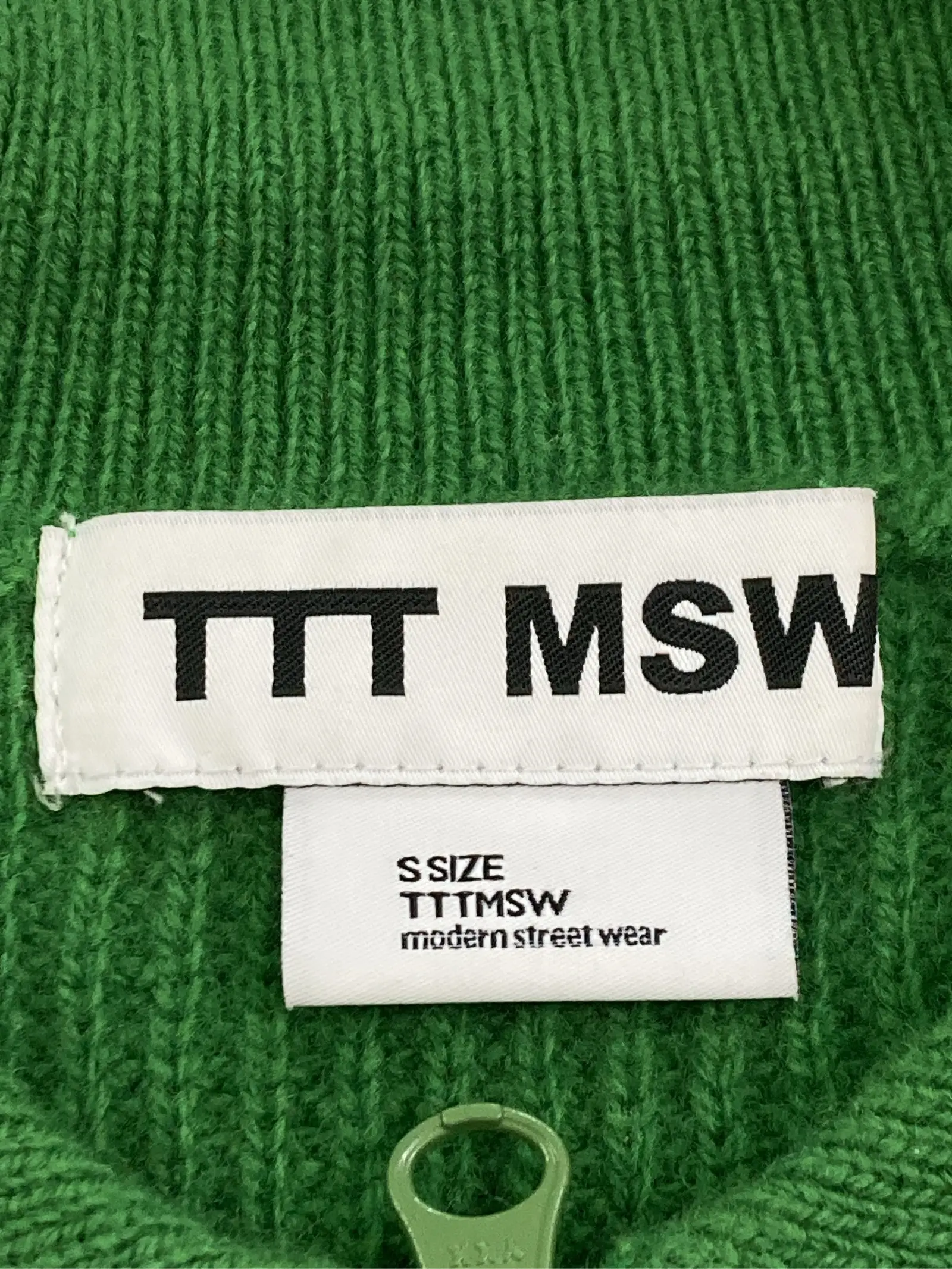 https://r2-worker.digdig.jp/product/77d0570f-1b7e-4710-9e48-5fd86ffad876/3beefb4b-f47c-4e25-804b-8054fcdbc590