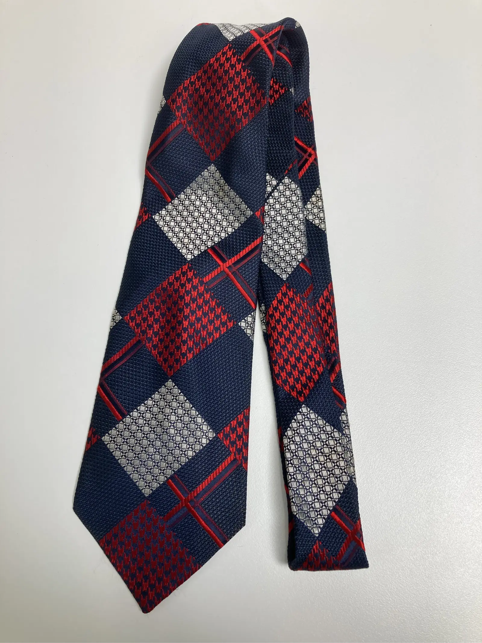 https://r2-worker.digdig.jp/product/7861f539-4911-4b25-abf9-19218e81b41b/ea4f0dfc-975d-4e70-a15f-4d293dbac812