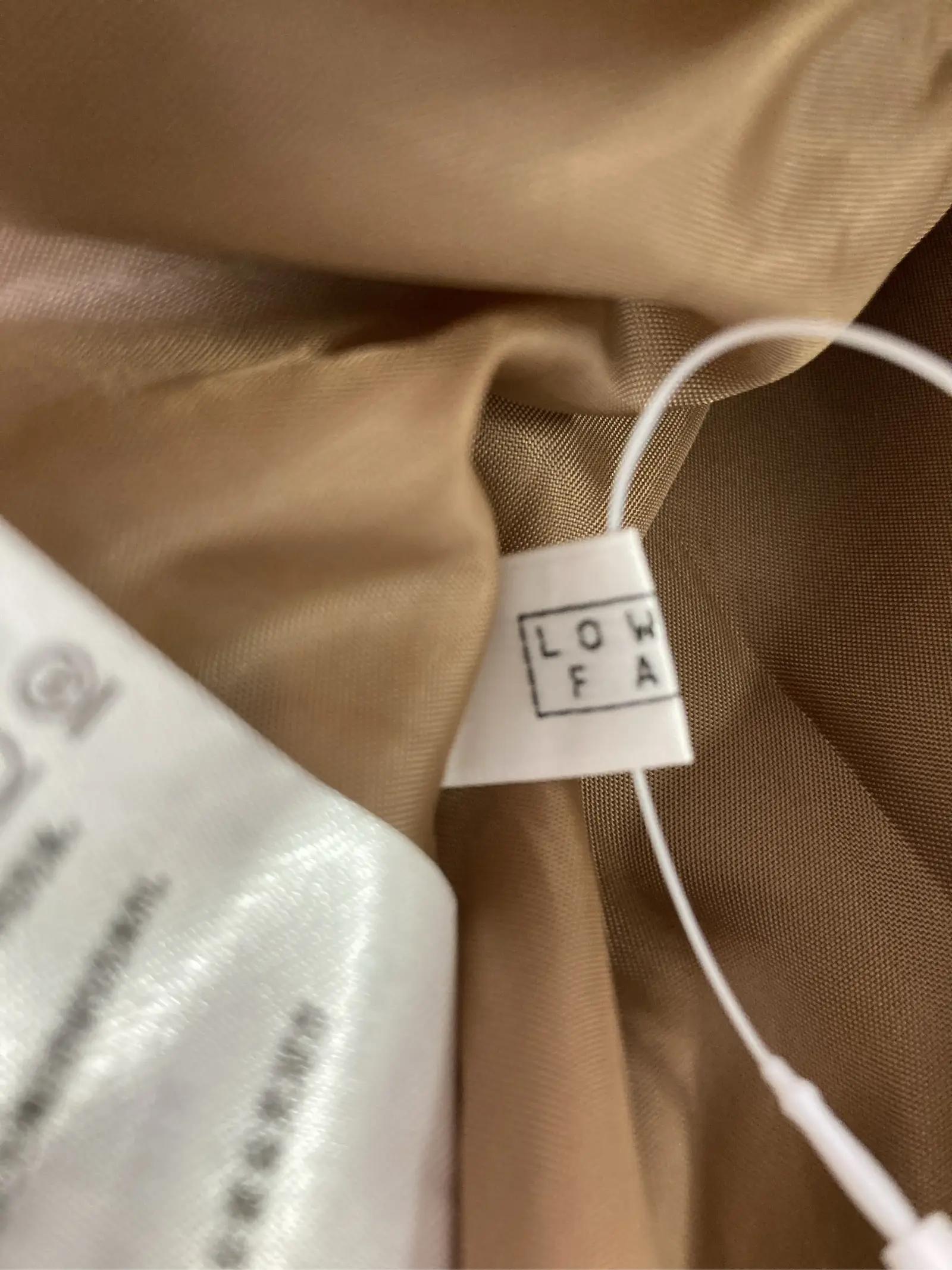 https://r2-worker.digdig.jp/product/787f8701-51ac-4e6e-b8fe-e47347275dfe/a799374c-4e7c-4219-8599-dcd0f818fb18