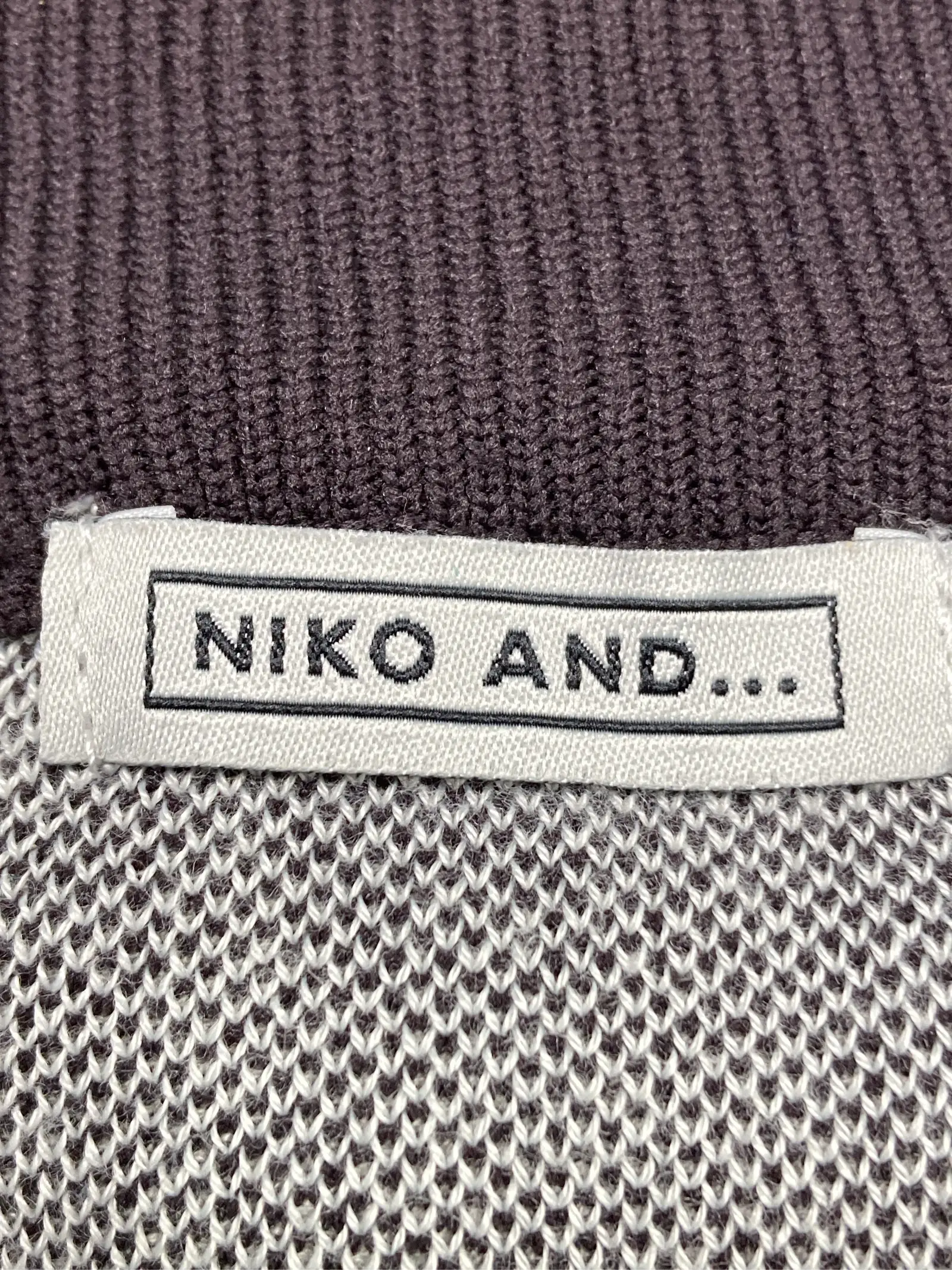 https://r2-worker.digdig.jp/product/78d78b63-2462-45f0-ba14-5a04234e0337/03eef14b-5a79-4579-a868-26fd2dc43868