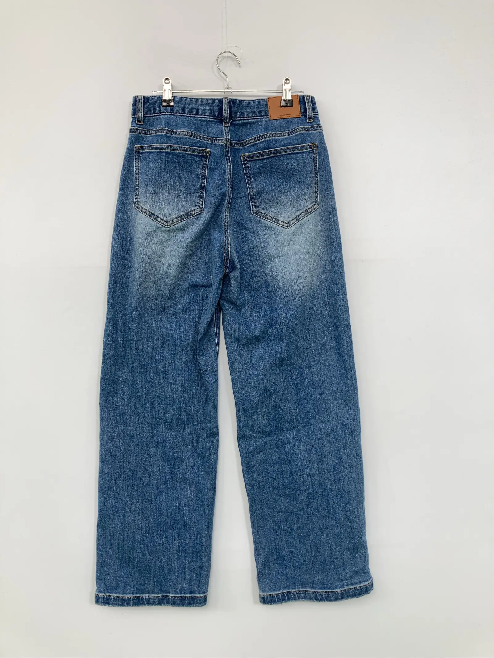 https://r2-worker.digdig.jp/product/78f1d224-86d3-4043-8406-cd954c797302/a15abf31-6a44-4856-8040-390a13afa372