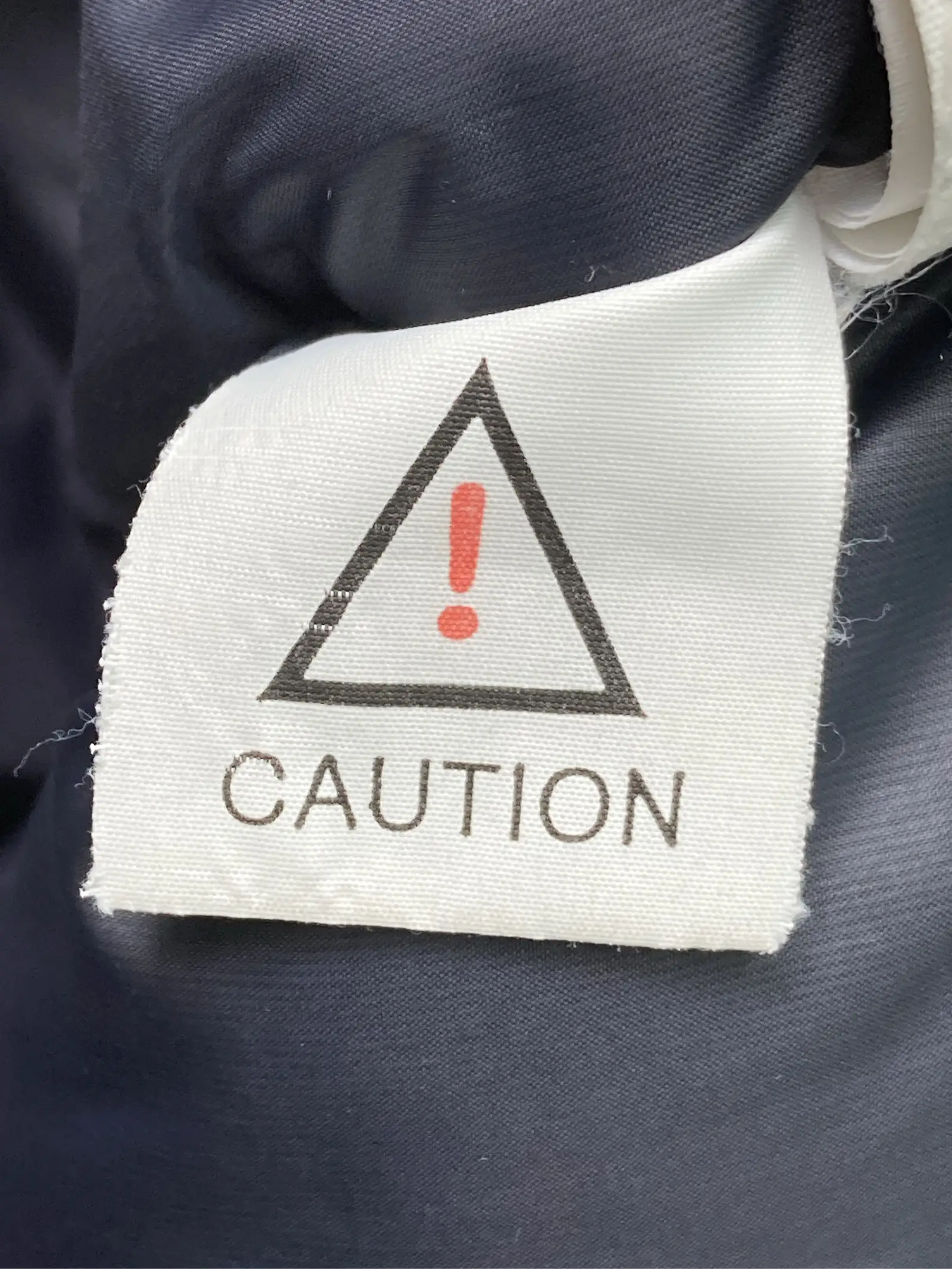 https://r2-worker.digdig.jp/product/79318e3b-3ae2-413b-922e-b6e6f6d57a74/814e0b38-ac38-4a5c-a3a9-0452ad5e3cda