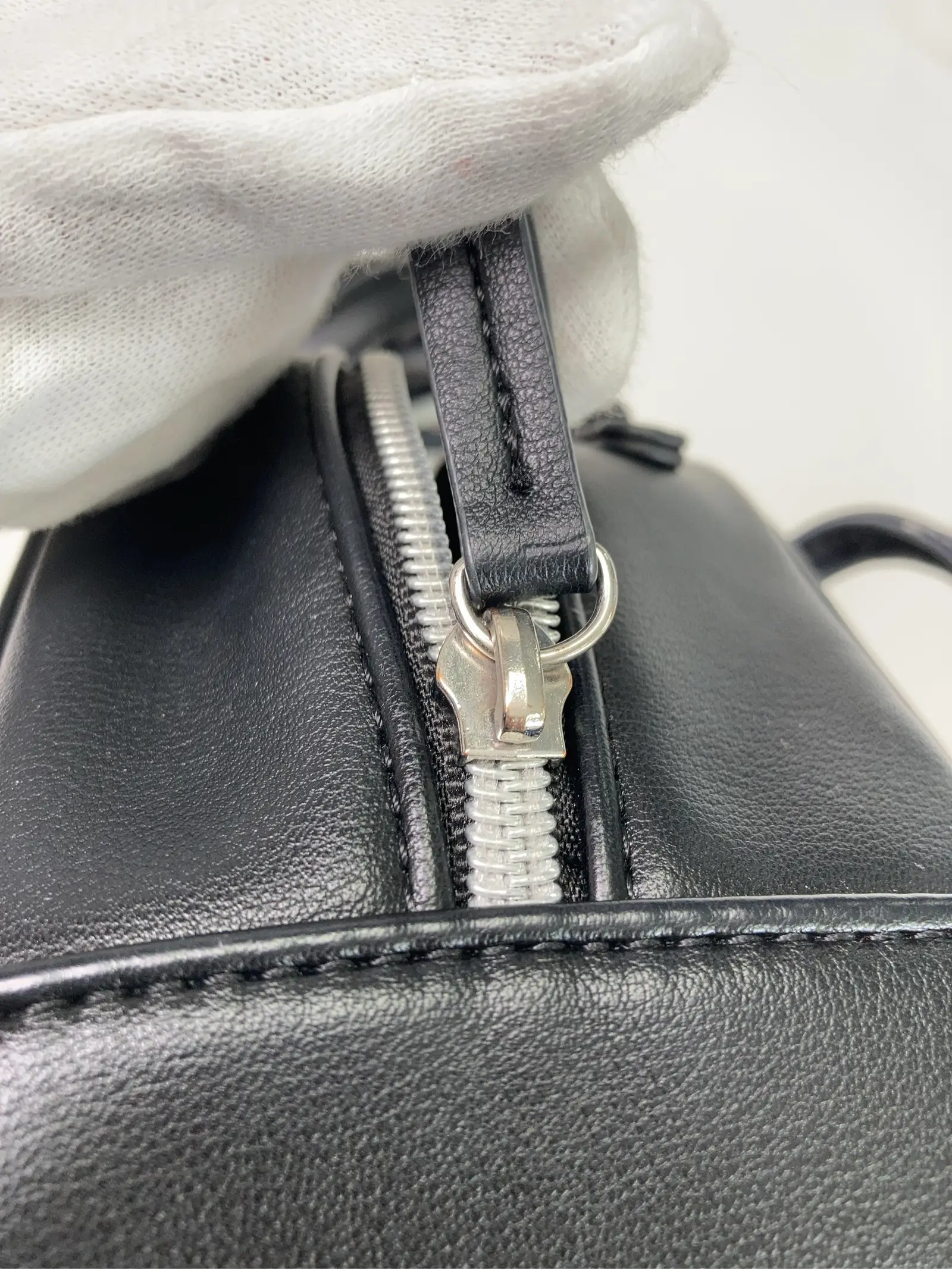 https://r2-worker.digdig.jp/product/79491003-2f4e-412a-bcfc-7e22d88c7165/8c4d68a4-bc96-4925-b86a-60a4dd4d505f