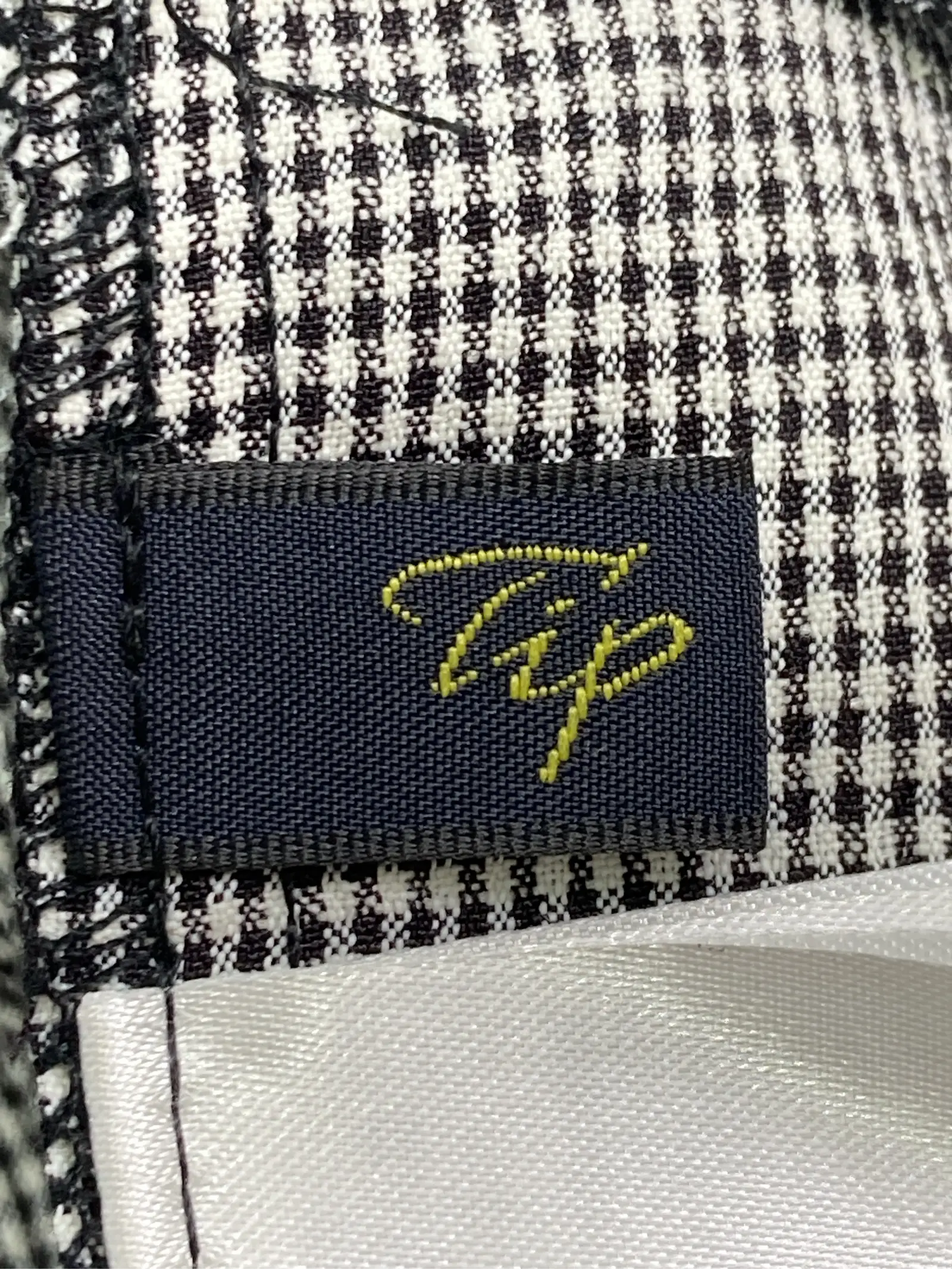 https://r2-worker.digdig.jp/product/7a8ea0d0-e933-465d-9f3d-a6ab5fba8e2c/13e5201f-fc2d-47ab-94bd-e78f010530b2