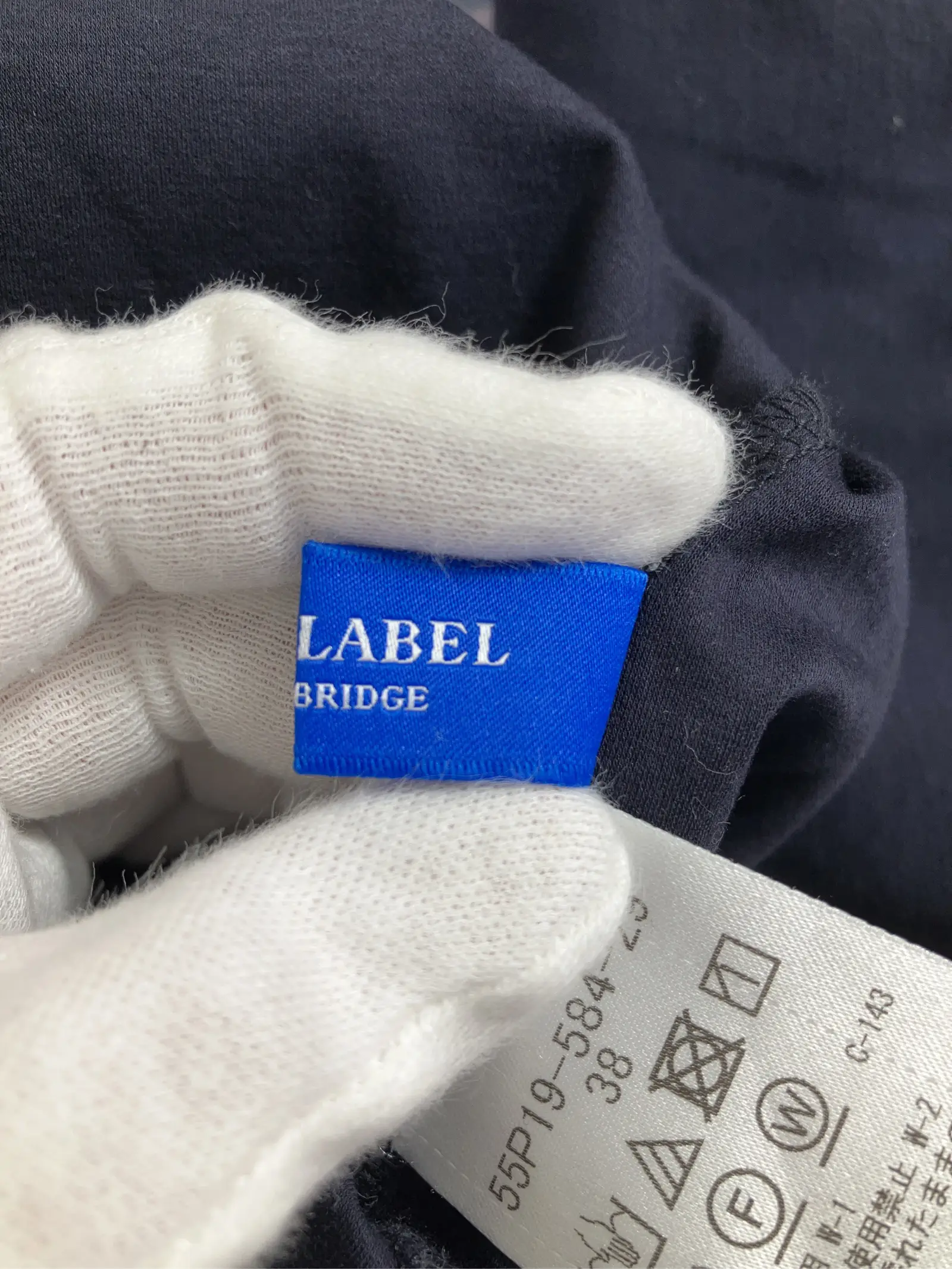 https://r2-worker.digdig.jp/product/7a90dc87-a3bb-4469-bf7e-494f421a83a5/7ce41876-f884-451d-ab91-baf615384db1