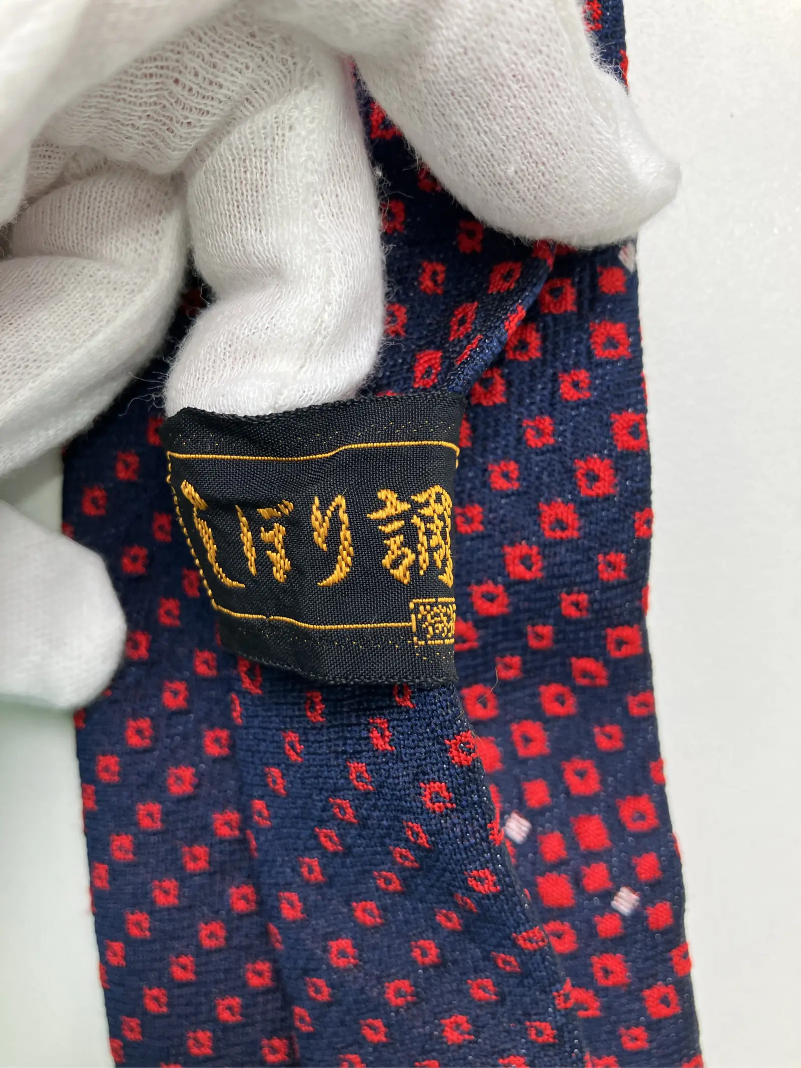 https://r2-worker.digdig.jp/product/7aacfcd7-4471-4b7c-9f02-1fb18d576bd1/8307f555-d411-40f9-bebe-f871ad629dc4