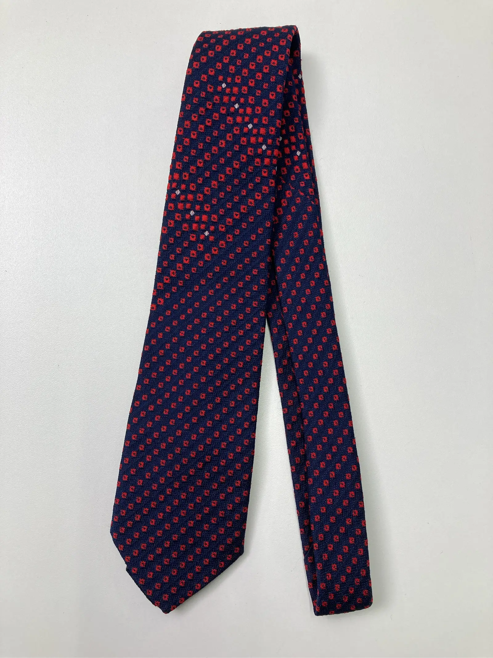 https://r2-worker.digdig.jp/product/7aacfcd7-4471-4b7c-9f02-1fb18d576bd1/854b7e9a-b5ba-41a0-bff8-802d9208c4b7