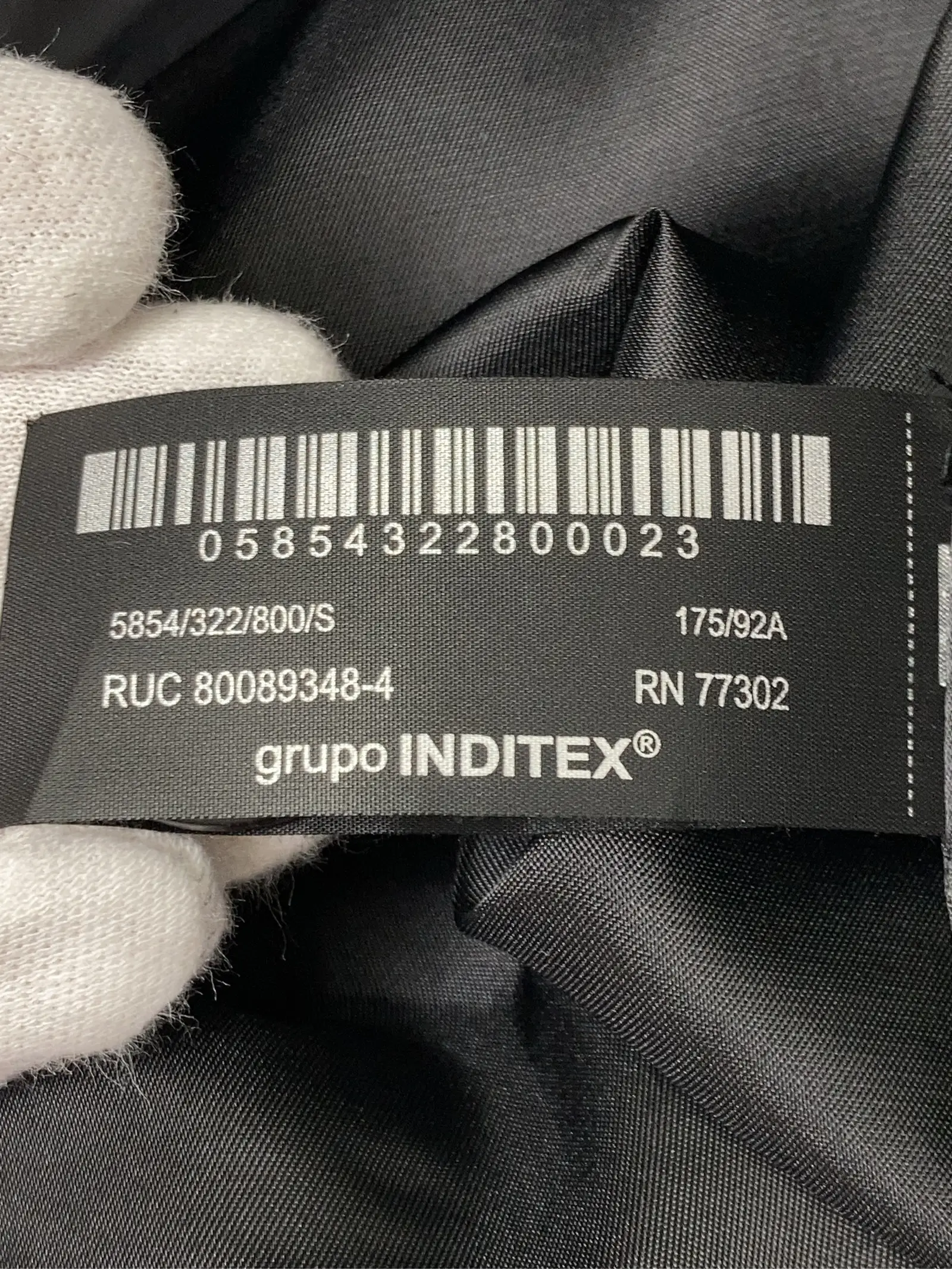 https://r2-worker.digdig.jp/product/7ad2587d-f6f3-4c28-a5c1-71da117b7b52/6ae7b7ec-9bd4-4310-a9d9-05dc30c949ad
