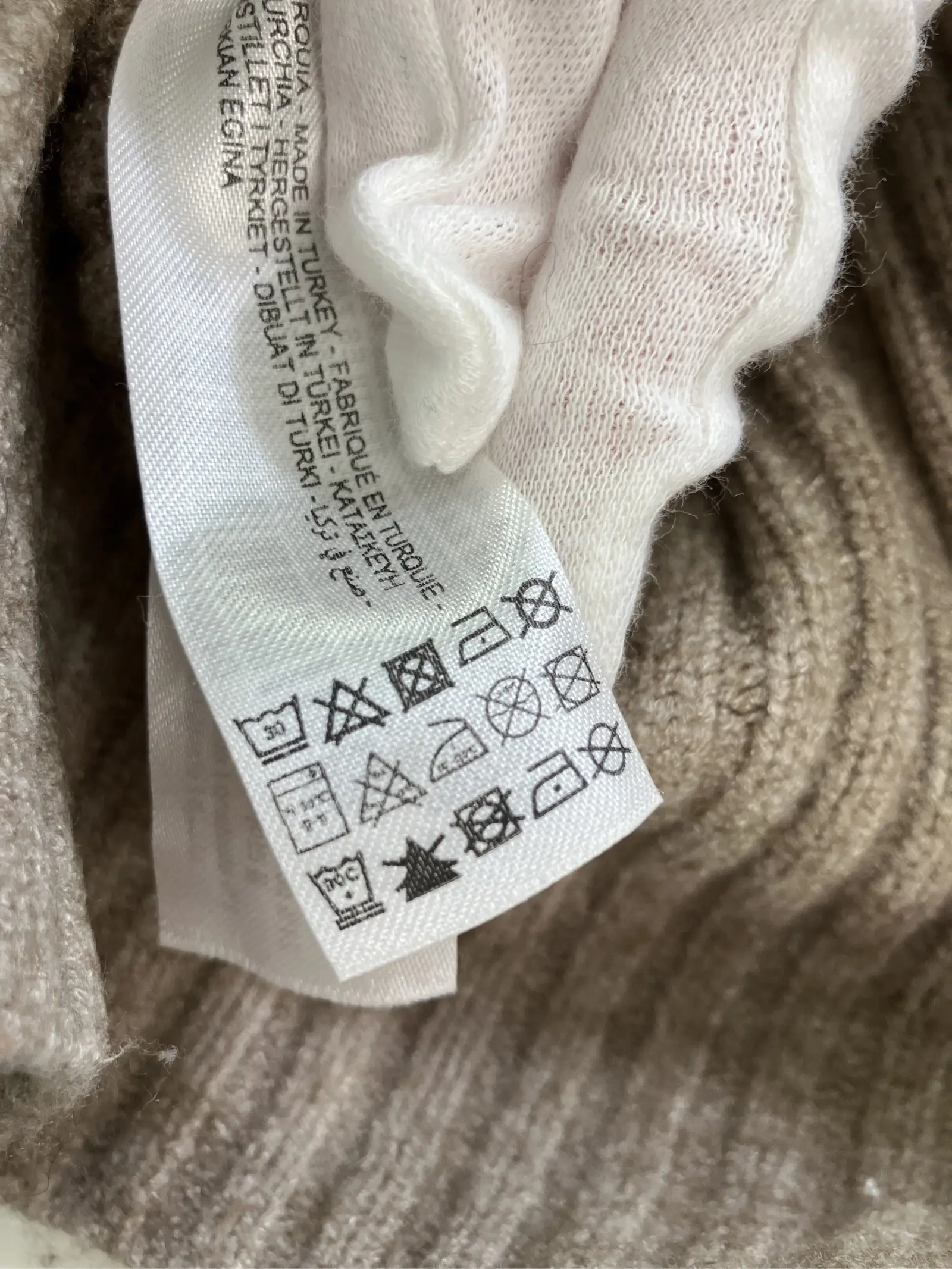 https://r2-worker.digdig.jp/product/7ad9ffc7-7bf1-4ddb-b59c-1ceffeb03c5b/4ab5d857-dd01-4a88-ae04-a1236a42921a