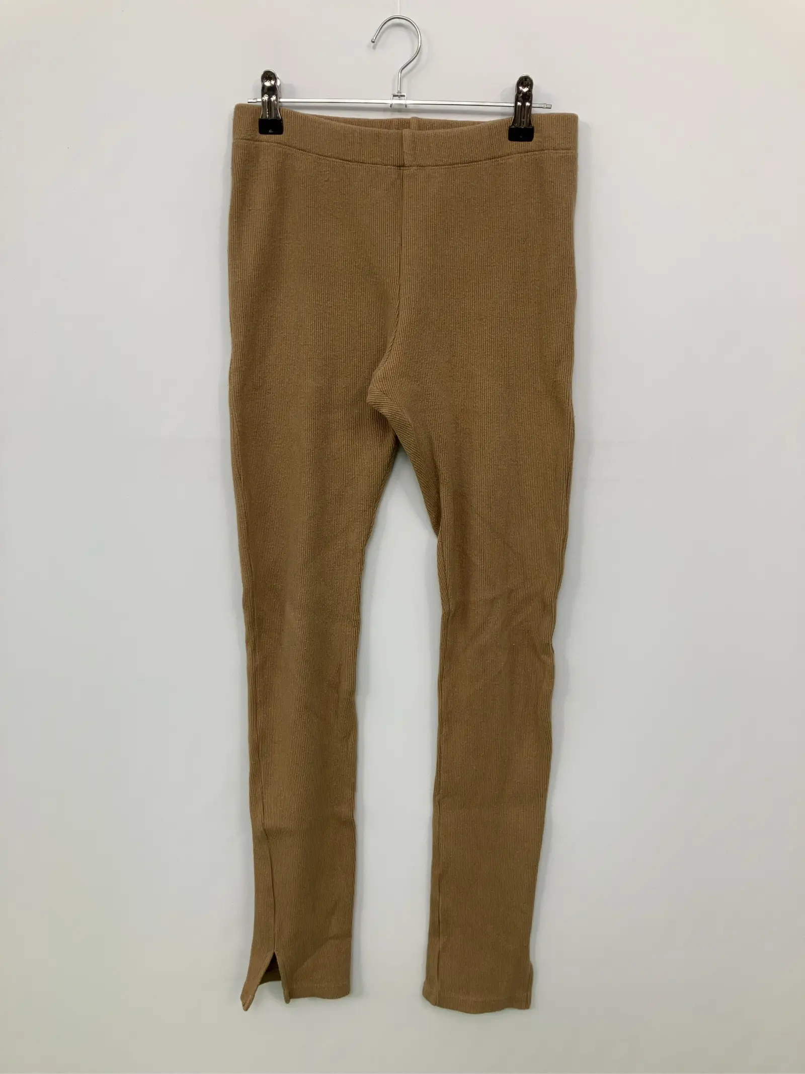 https://r2-worker.digdig.jp/product/7adc5927-59d2-4569-9ee6-1d1b4ae7c832/7b5c13b2-6f1c-4de0-8d68-0ab0a1cd927c