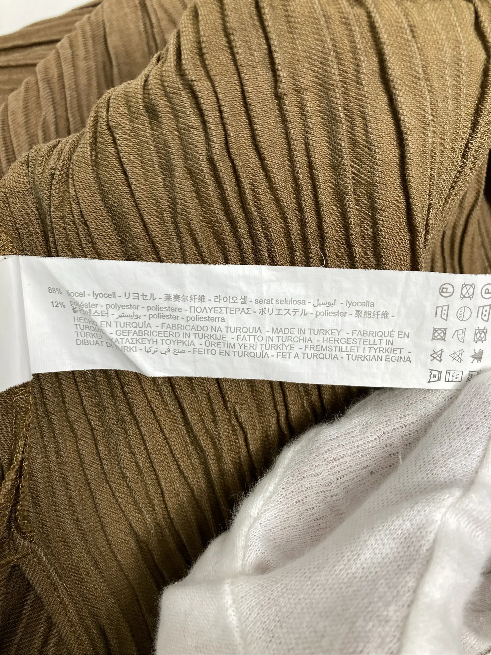 https://r2-worker.digdig.jp/product/7ae70112-c60c-48c9-81b4-10062d18e982/79937d46-bee0-49ac-8e85-9747236e4fdf
