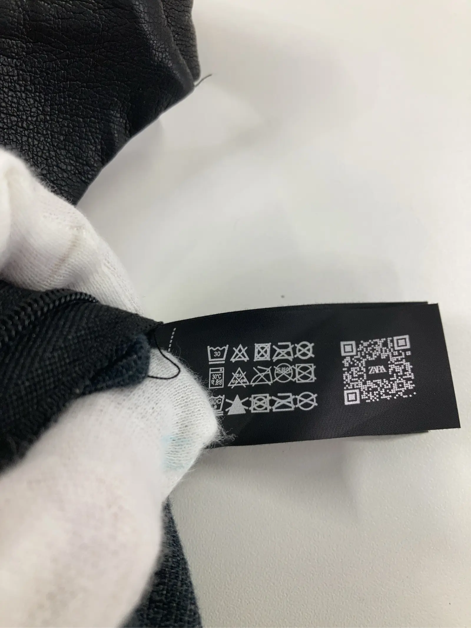 https://r2-worker.digdig.jp/product/7afa76d6-6b7b-46f4-bdc9-49110cd9955a/f30fa1c1-6a81-4f60-8282-f83facff712a