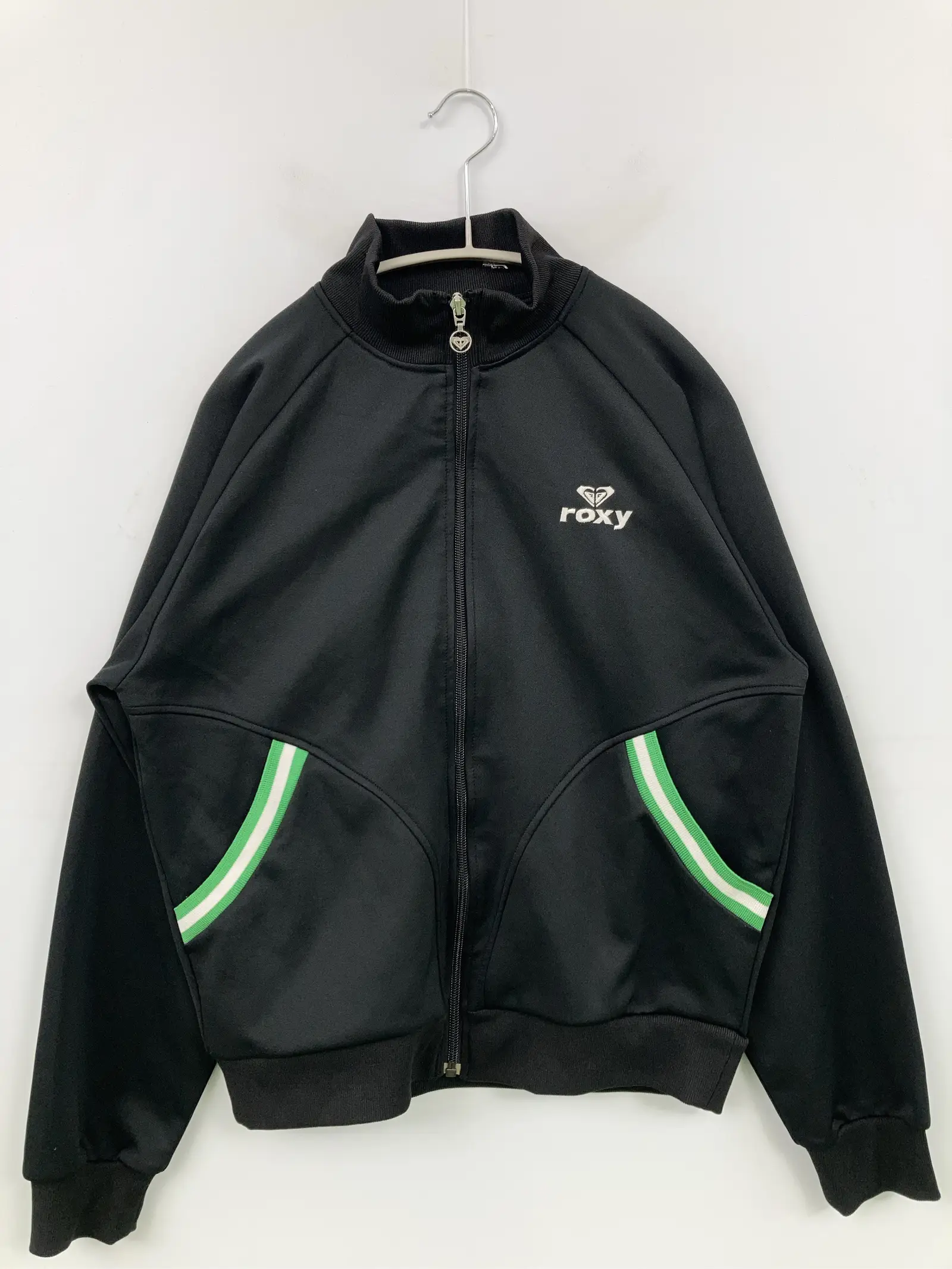 https://r2-worker.digdig.jp/product/7b128c23-9cc0-46ca-9b33-cbd3b6e5ff54/501da3e2-b2e6-48a7-9392-936475a874f9
