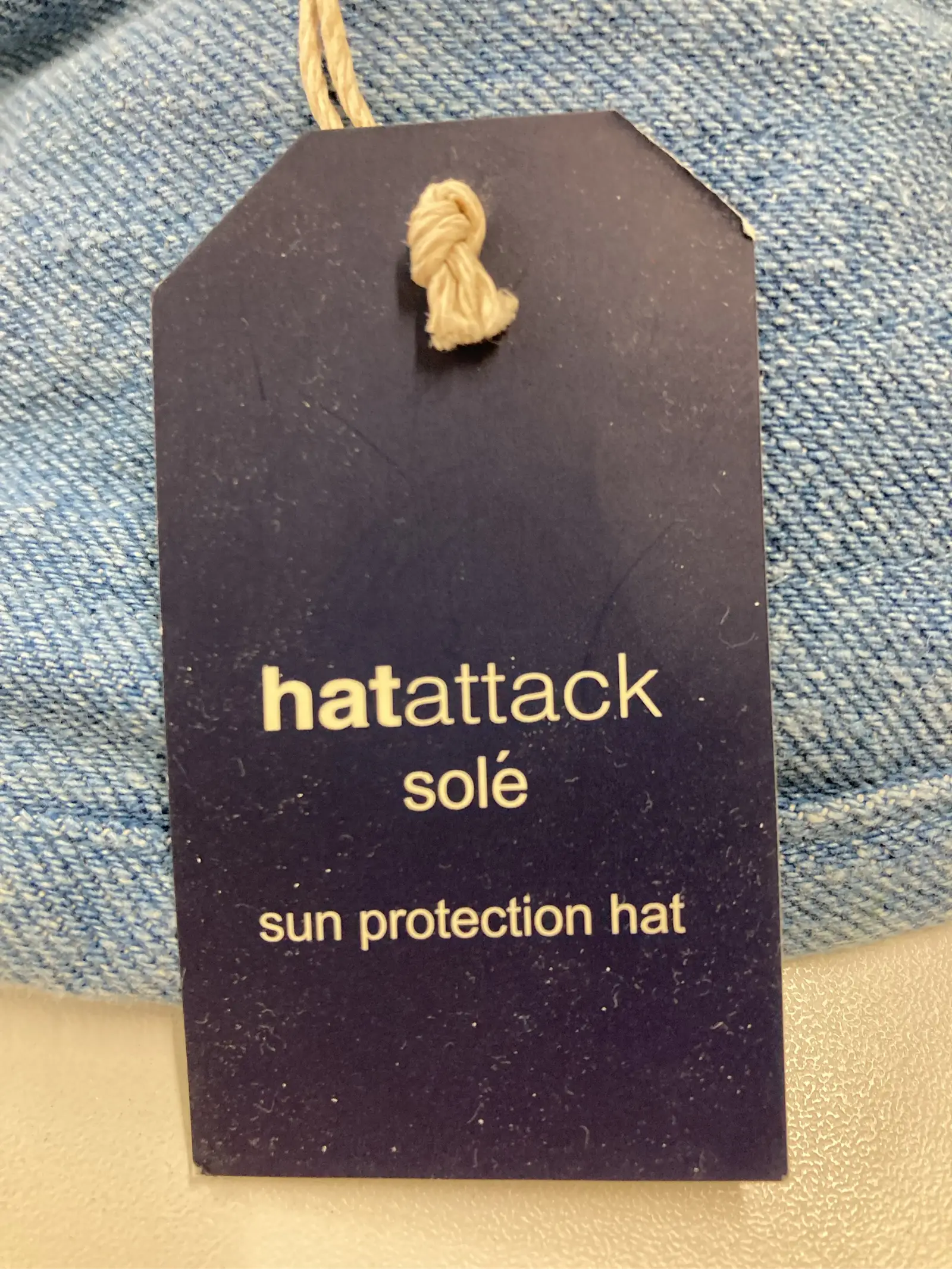 https://r2-worker.digdig.jp/product/7b8aa1fe-b420-4000-9692-00b1bf8c8147/8b97f125-7621-43a3-bc8f-4c21c89e6303