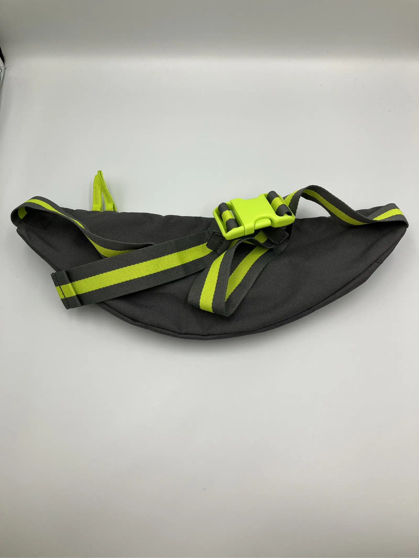 https://r2-worker.digdig.jp/product/7baa4cf1-bf3a-4221-bb68-99d459d81603/e0827d82-c011-4bc8-8c59-df4152cb9cc7