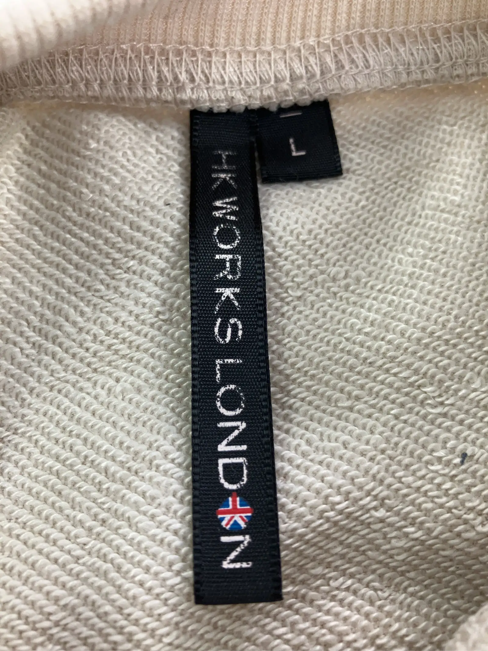 https://r2-worker.digdig.jp/product/7c430ed0-3d77-4922-ac15-f5b1d42dca22/e8bad36f-1bc3-4598-a342-63b03dcd96ad