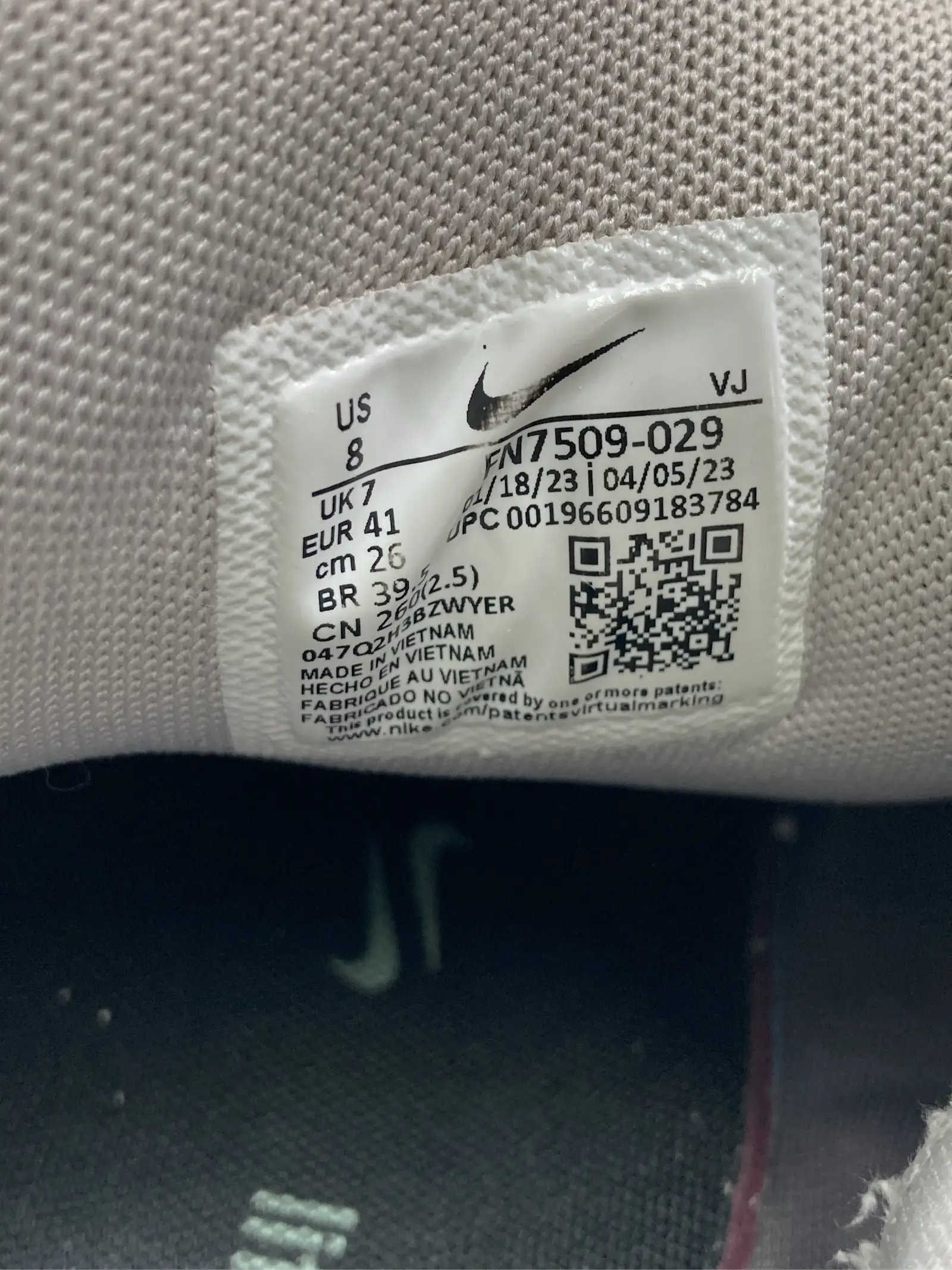 https://r2-worker.digdig.jp/product/7c748a91-85d1-4a66-af90-d641ce0ff72e/531ed490-5185-4a88-8f73-5e84f483dfd3