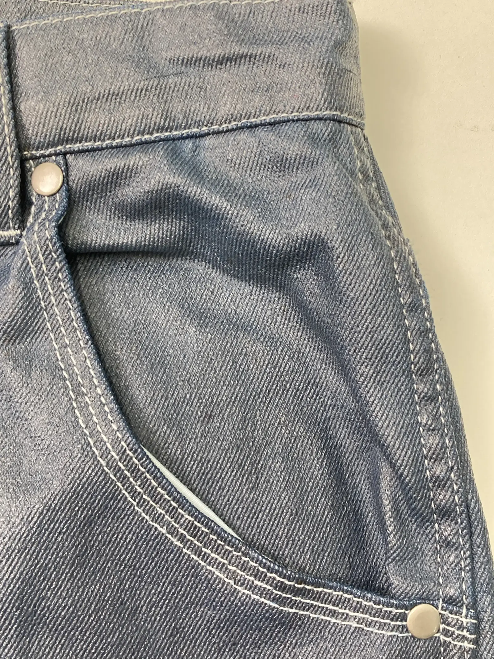 https://r2-worker.digdig.jp/product/7d00f94f-647e-47f3-bf81-dad208add0c8/b09a8821-6d92-4b9a-bfe8-8097ba59f30a