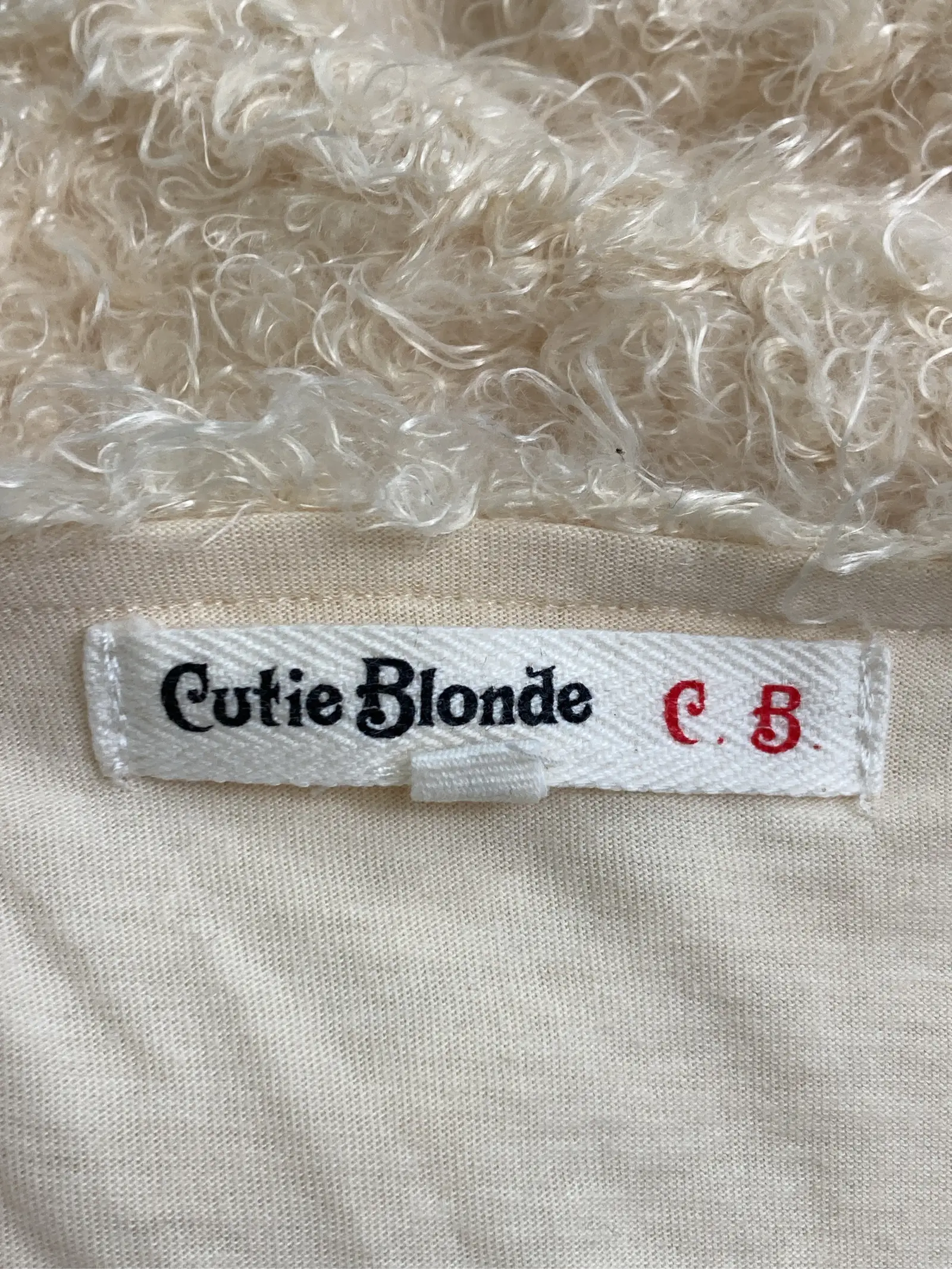 https://r2-worker.digdig.jp/product/7d587a8d-caff-43da-b86a-41c2a1ced380/7a9e5ddf-963c-463f-b902-8ae3050da904