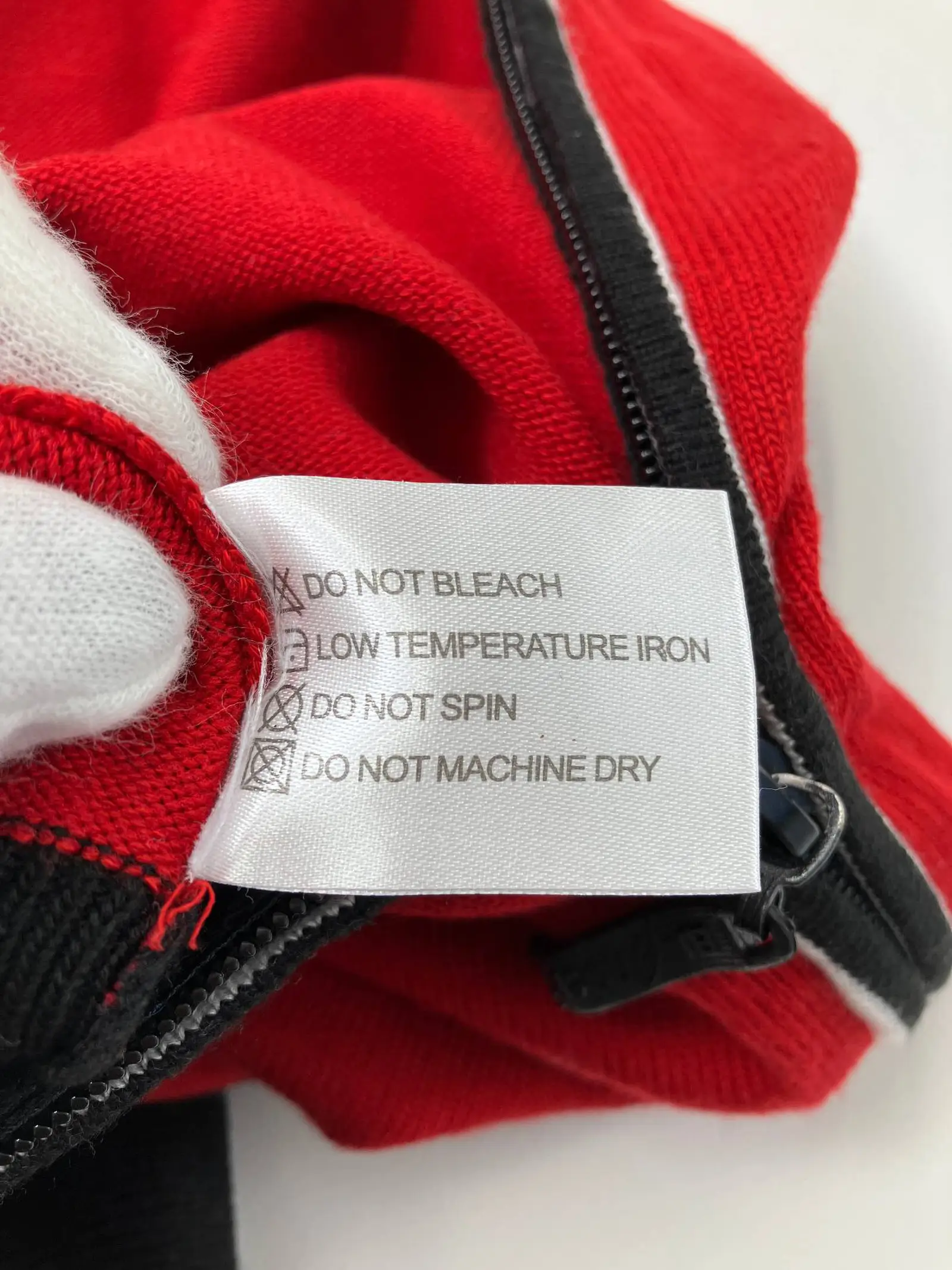 https://r2-worker.digdig.jp/product/7d804bd8-8dad-485b-8a59-714d390a5c07/be033700-dec6-4896-b460-8c3885da6db4