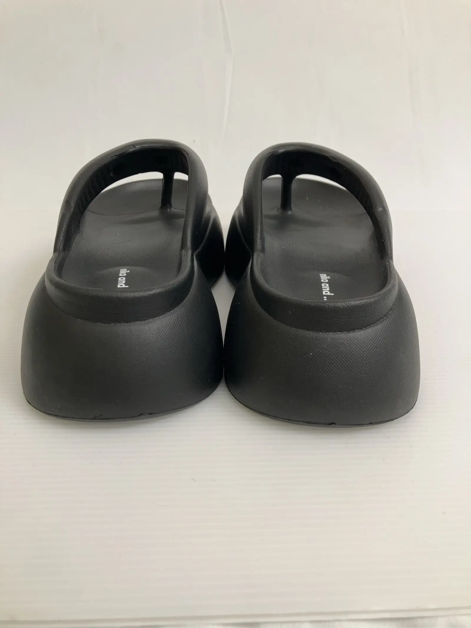 https://r2-worker.digdig.jp/product/7daf07b2-200f-4ad1-b761-9311dee50174/6f698065-4e10-4654-979a-8f83b29c6ba5