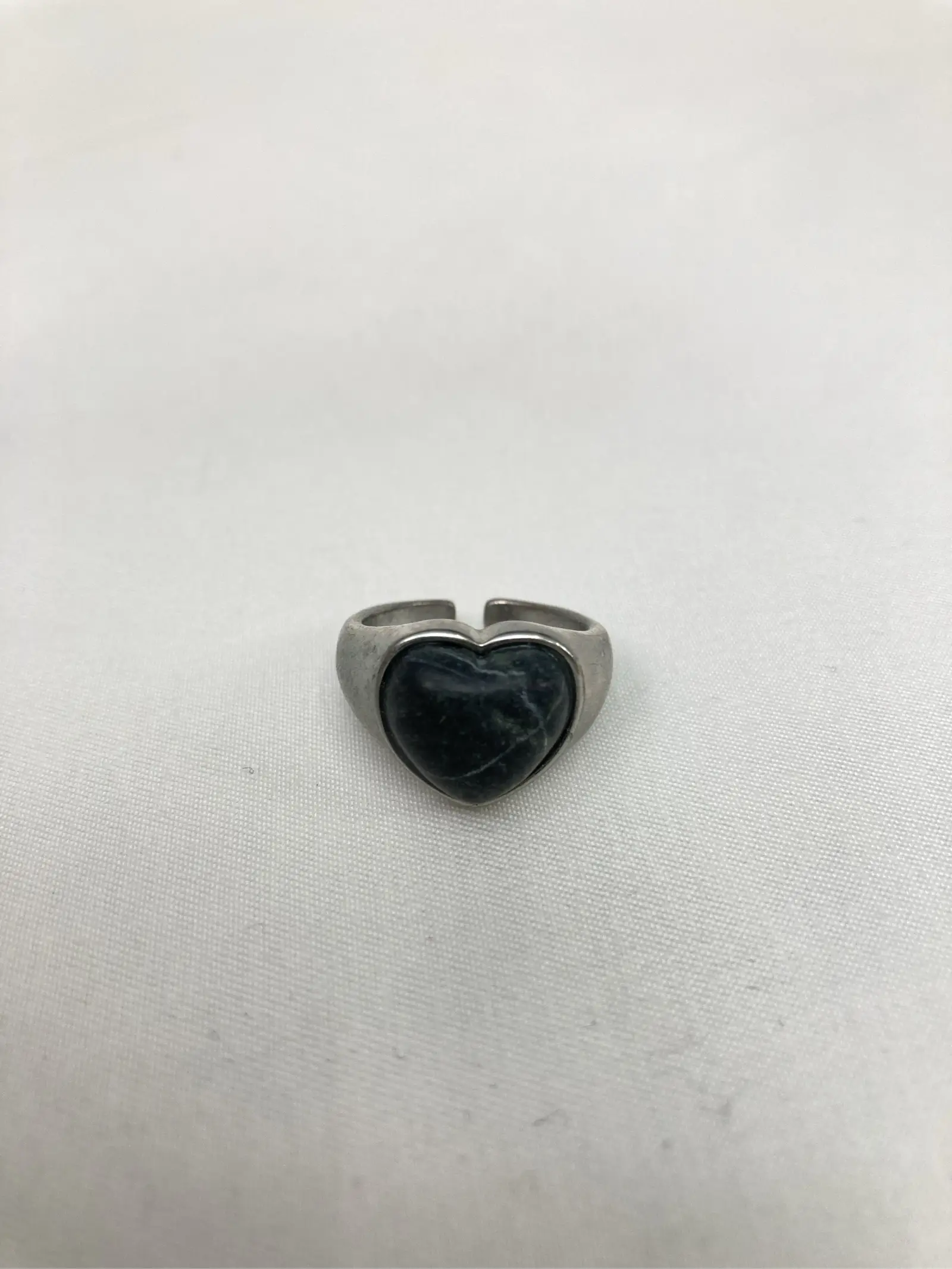 https://r2-worker.digdig.jp/product/7db1fabc-d1dc-41da-b046-839546e3faa0/8ce448d2-08e9-450a-808d-7ffe5bb73c43