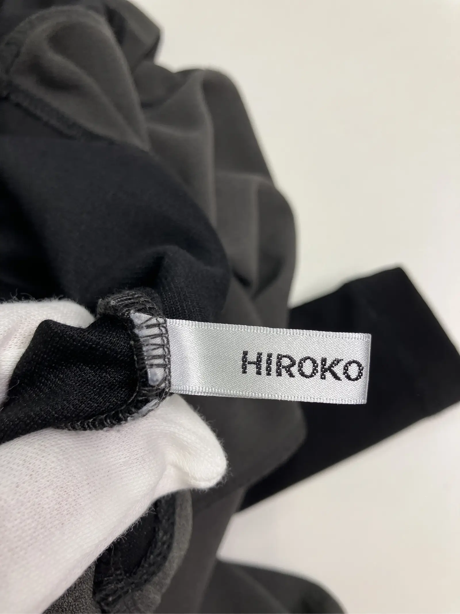 https://r2-worker.digdig.jp/product/7dd987b0-8cc6-4522-bd7f-6f5332c84035/e6fb9479-24c7-41a5-8a18-93b9ce0cccf7