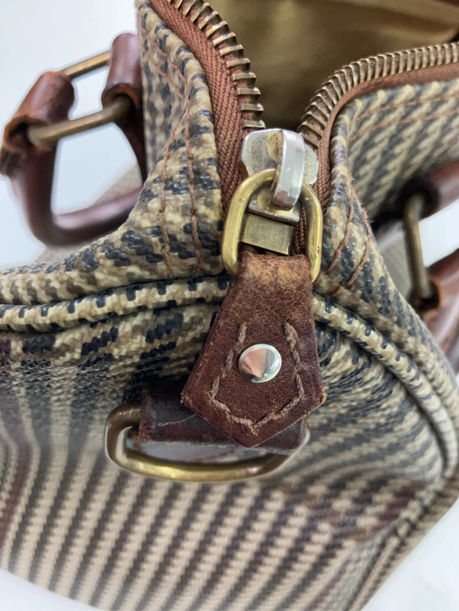https://r2-worker.digdig.jp/product/7dfb43a5-0d42-4738-b6c1-26148fb859ed/fcaf1702-ee51-4198-b448-7afe095e9f43
