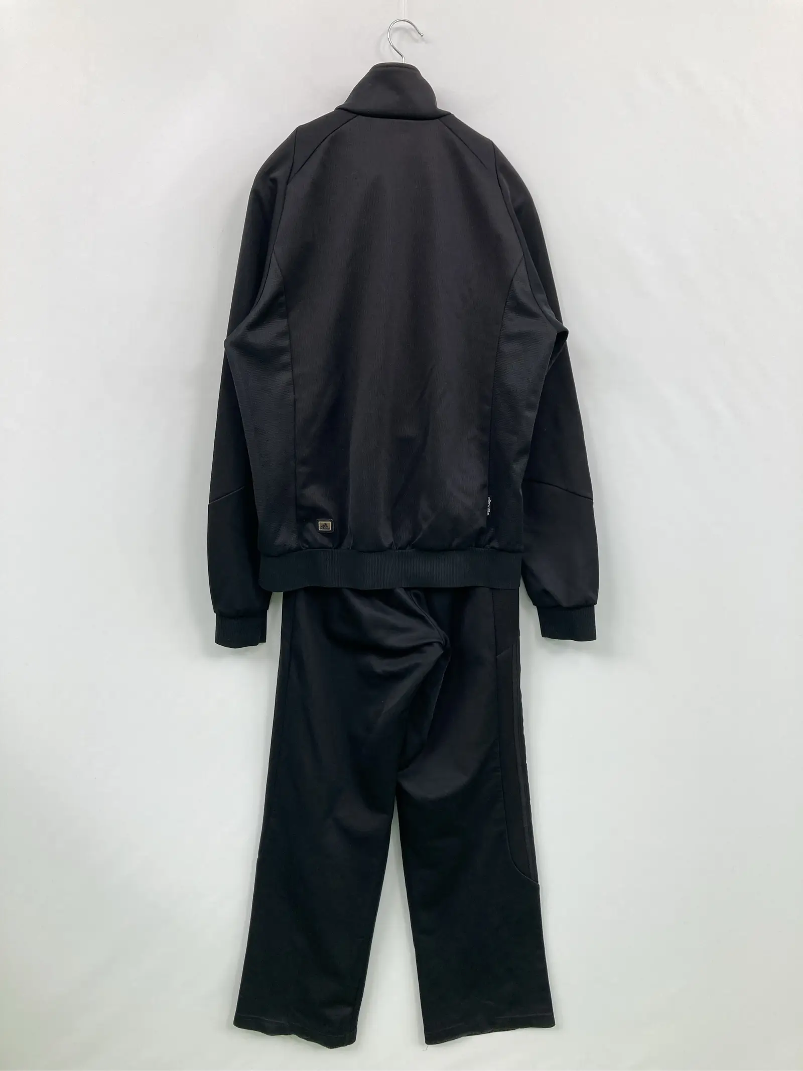 https://r2-worker.digdig.jp/product/7e2e2a6b-b0d7-422f-a7b0-7dd10c2e441d/a132a88b-8607-4832-829f-01b42309428b