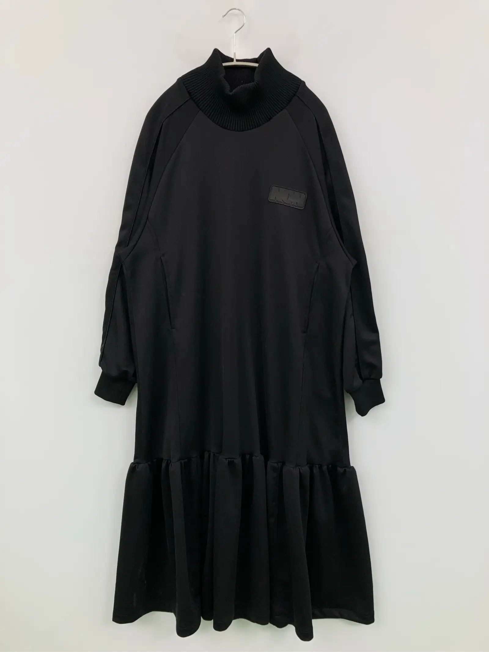 https://r2-worker.digdig.jp/product/7e45bf27-f4c6-47f0-b3f7-f8e747f0343d/534f4b11-fd76-4a77-a468-70cd29710787
