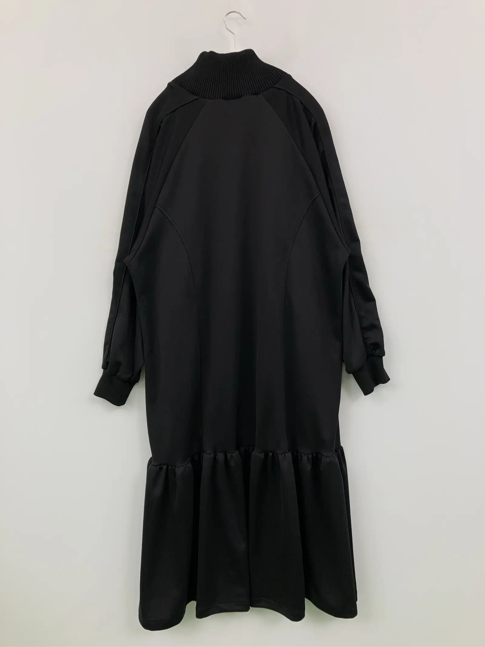 https://r2-worker.digdig.jp/product/7e45bf27-f4c6-47f0-b3f7-f8e747f0343d/fbe8a8d4-b611-4b87-b3c5-627d71dfa69c