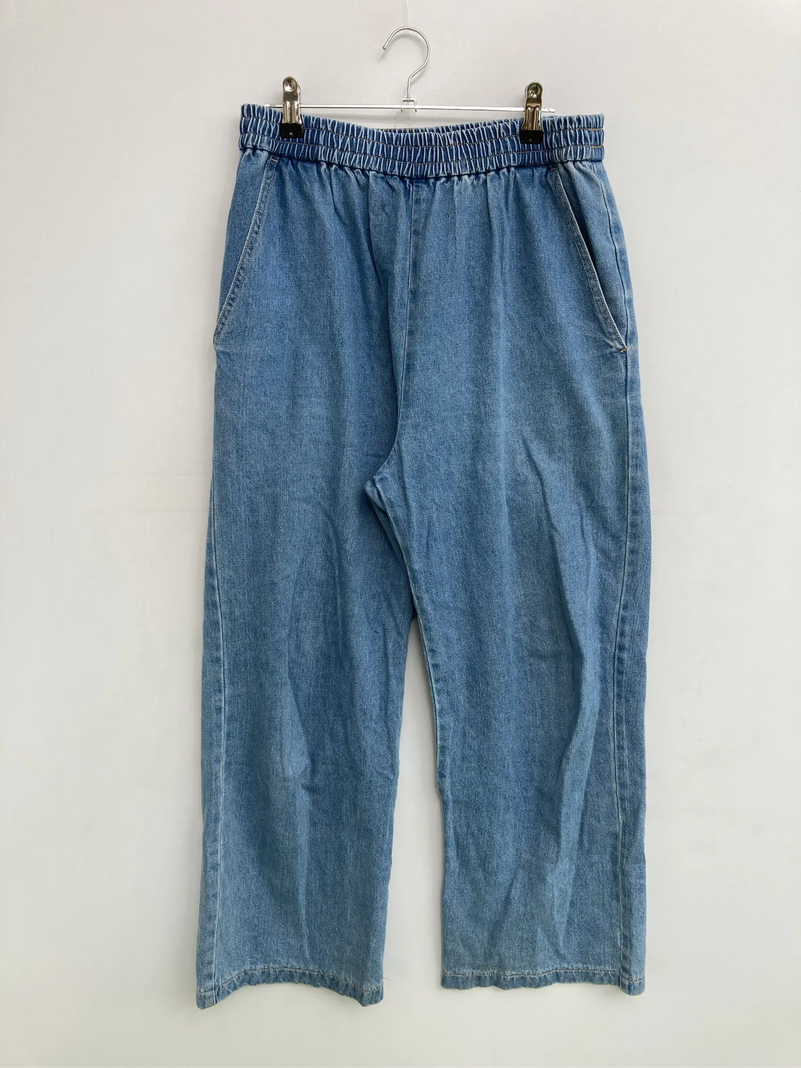 https://r2-worker.digdig.jp/product/7eb4ab3c-51a5-4ae3-81a2-e1aaf4adce2b/e6a47ab4-b124-49c6-a16a-5a57d07a6298