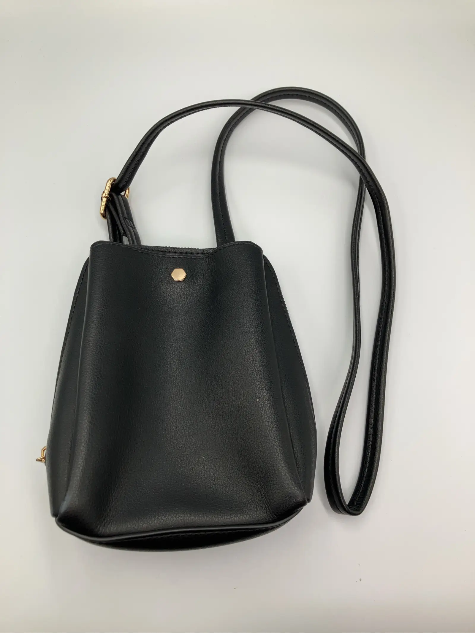 https://r2-worker.digdig.jp/product/7ee97978-b3d7-4e8f-9bd5-9e3d8e8854db/7e38fedb-8cd4-4727-86af-07001fa317f5