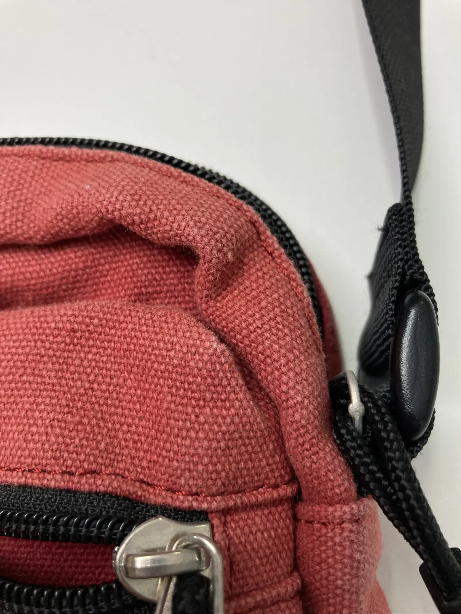 https://r2-worker.digdig.jp/product/7ef45f32-b9b9-462a-bf0c-a976c3099404/6fc0d1d5-46f9-4590-9022-afb99cea704d