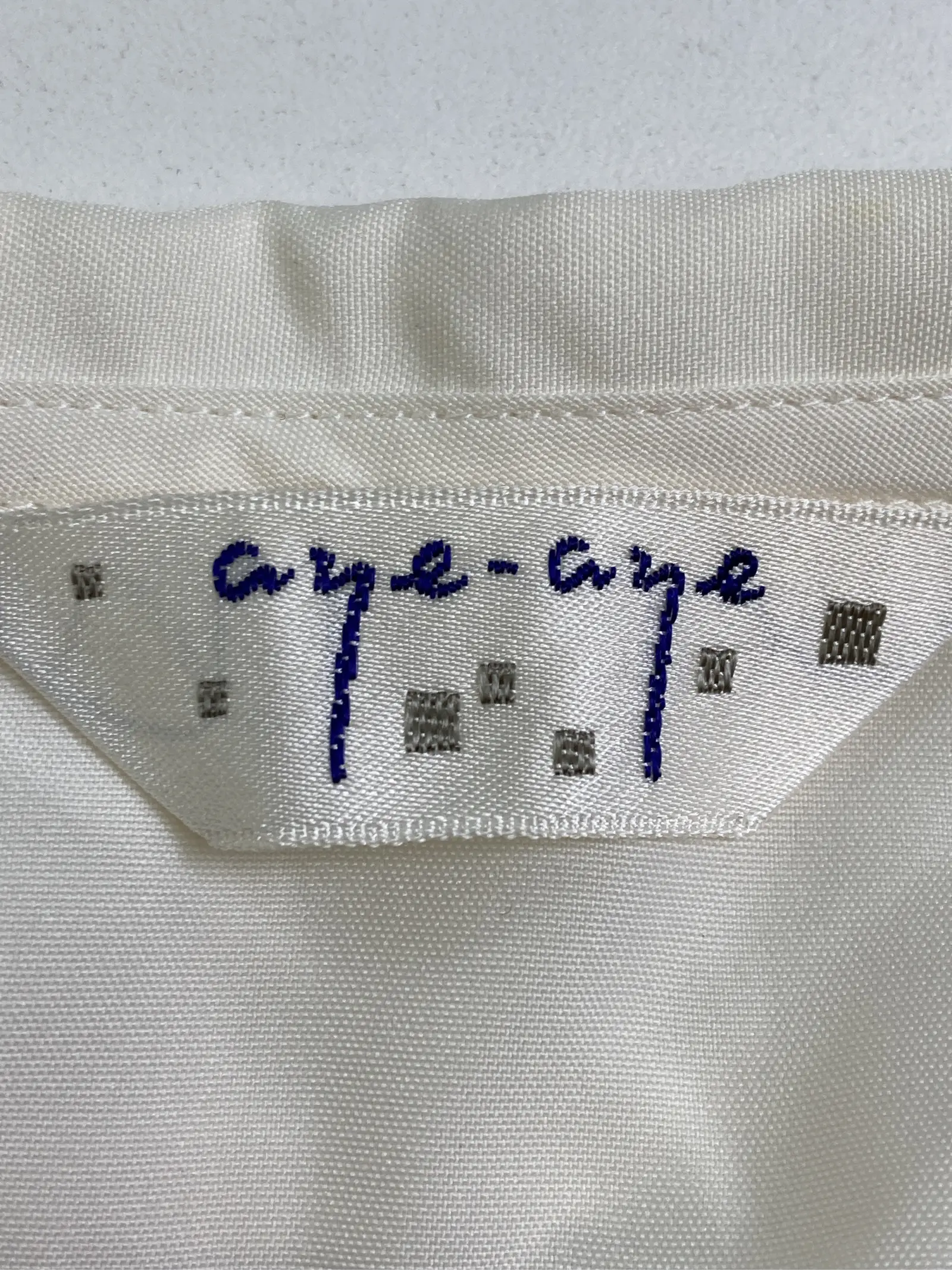 https://r2-worker.digdig.jp/product/7f1b2a06-31a5-49fc-bfea-d5d410ddc728/e7fed3f2-3193-40ee-9e5b-f4830615342f