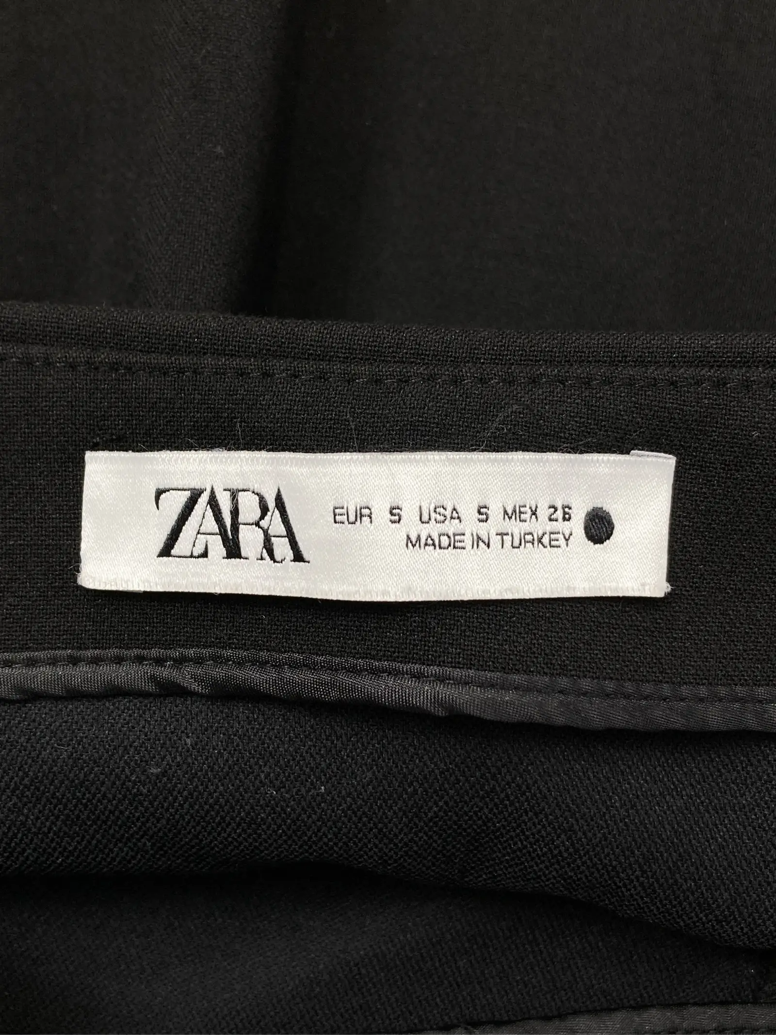 https://r2-worker.digdig.jp/product/7f80a03f-b1e7-414d-8967-53e5ebb070b7/ea2f599f-259d-4fca-93f6-3526449e7dc7