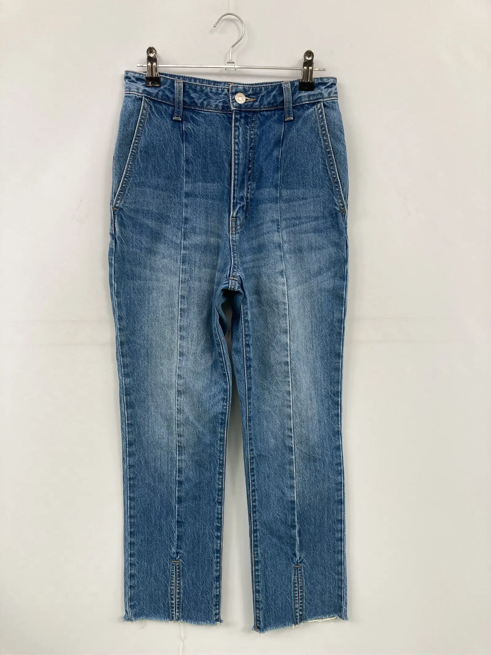 https://r2-worker.digdig.jp/product/7fb5dc8e-8700-435a-87db-e3d864f00e38/91d7514d-cc31-4660-828a-902a4d0b4f3a