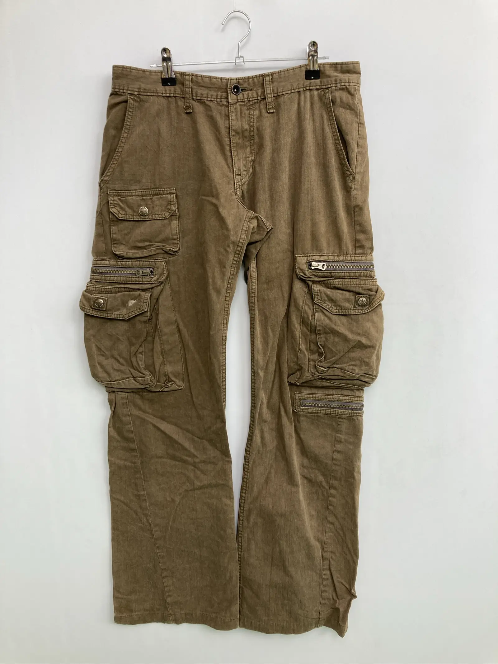 https://r2-worker.digdig.jp/product/7fc3dbcd-6c5c-4a54-ba6f-8bd6d4e302f2/ad801d39-61bf-4620-a835-6f7fe2e85d69