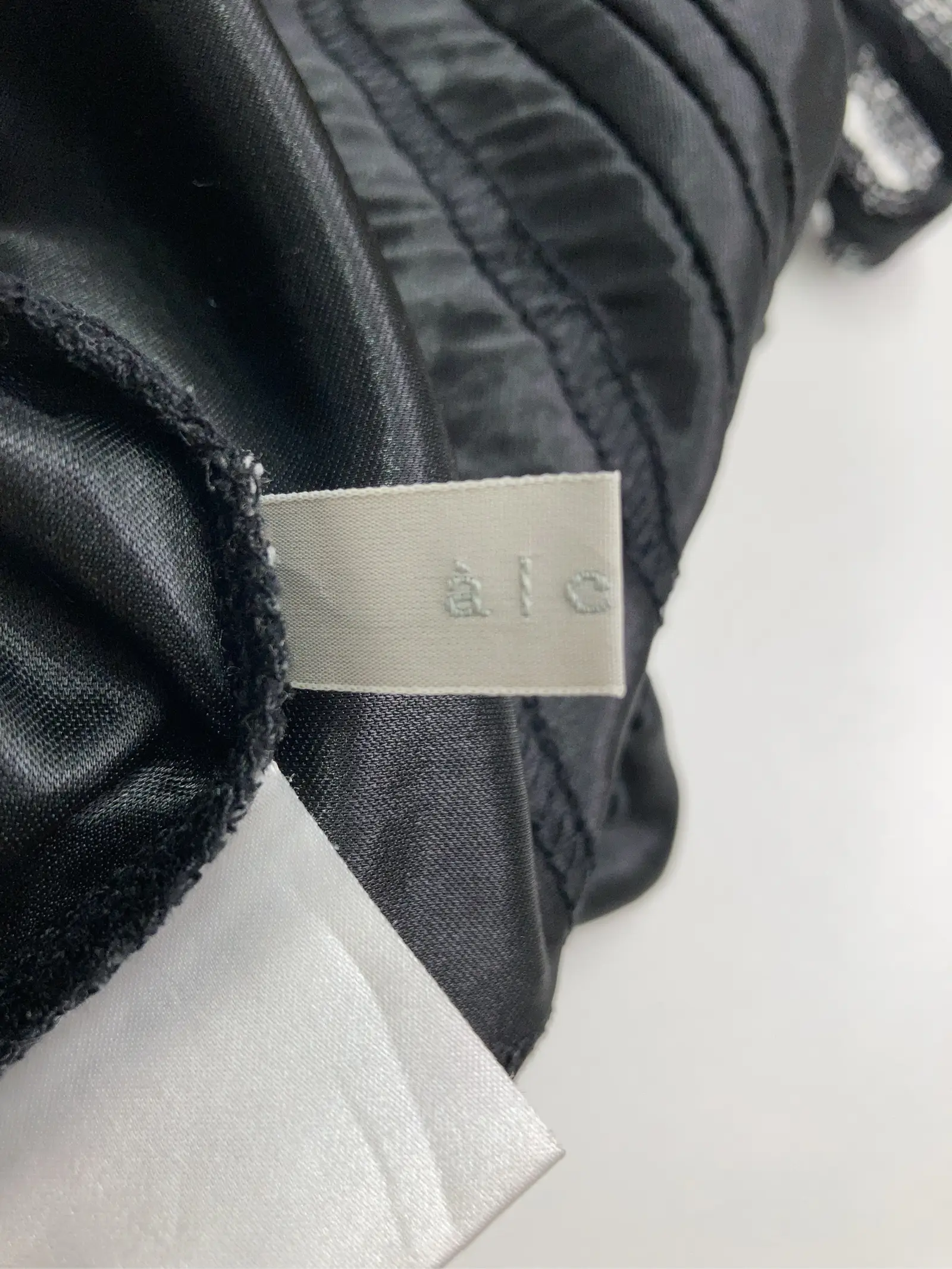 https://r2-worker.digdig.jp/product/7fce5835-858d-4b79-9cf8-6ce69f7e9712/ccd23e5b-2268-4b0f-812b-df69ab81b947