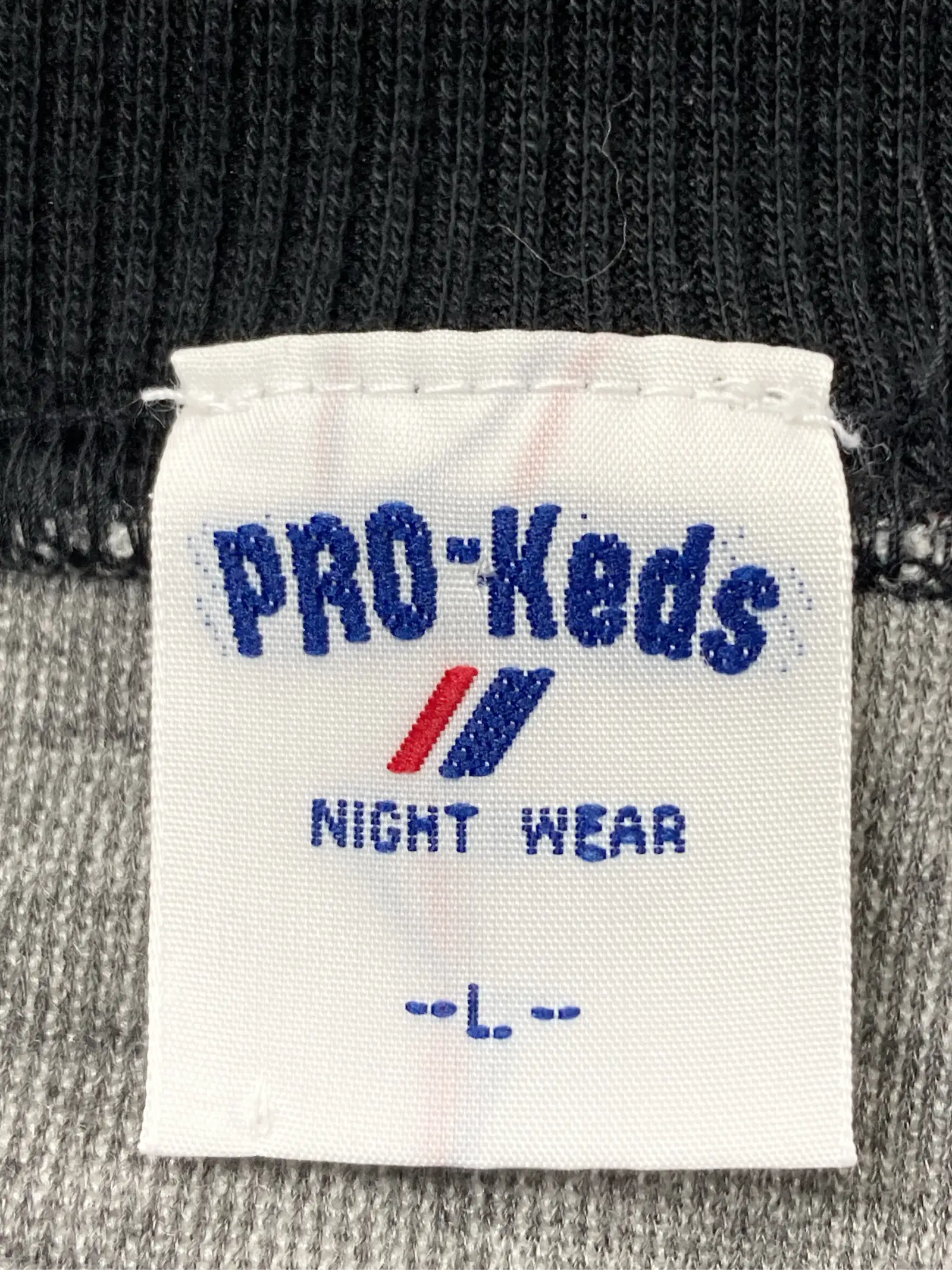 https://r2-worker.digdig.jp/product/7fe4f6a1-c75e-4fab-8ec3-41cd2e628b7f/2d20b0ee-cb33-4cc9-856e-4d4d488fc883