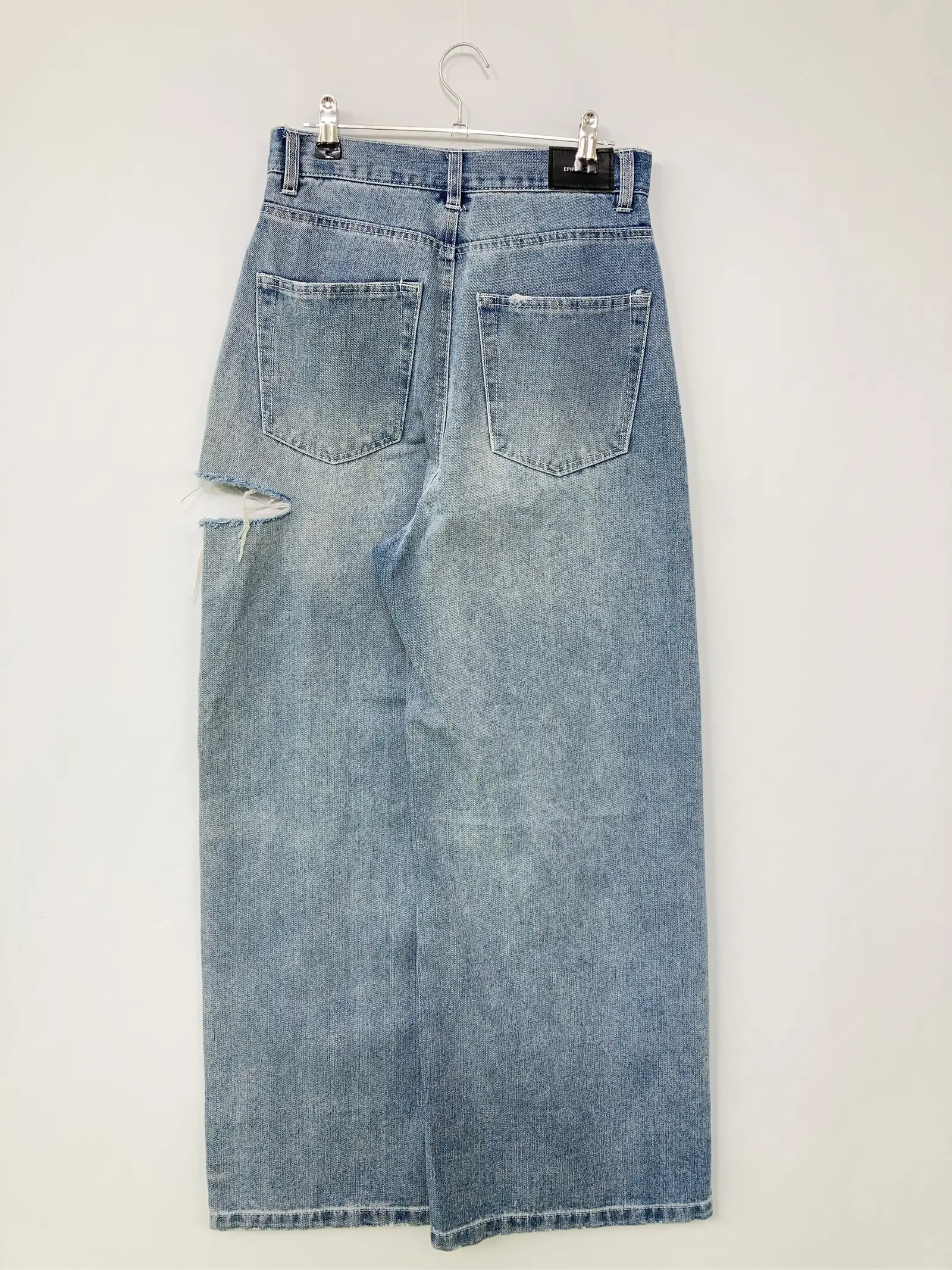 https://r2-worker.digdig.jp/product/805b52a1-3eba-4a4e-82f7-3dbe6a26c90d/8da08cd7-b03c-40a1-916b-3f252ddcb357