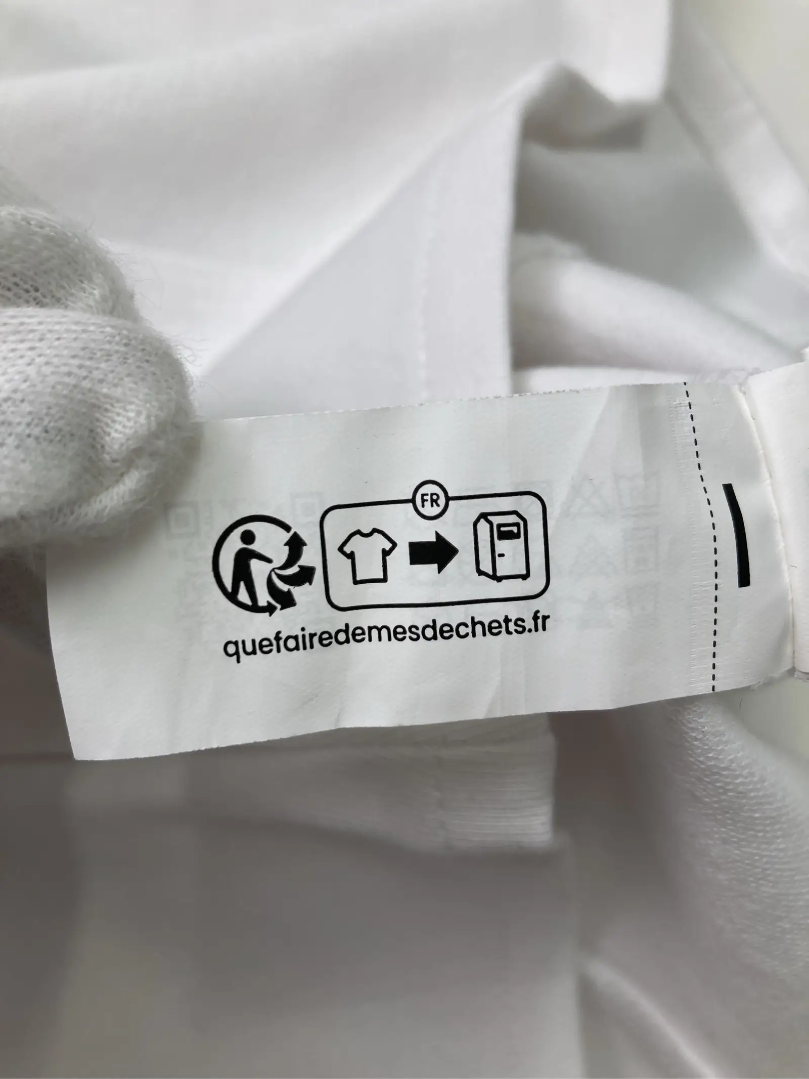 https://r2-worker.digdig.jp/product/80b5fc17-bae5-4591-ba11-076ccd9fb81f/0ad49cf8-4279-4a3d-b96a-747ed33e410a