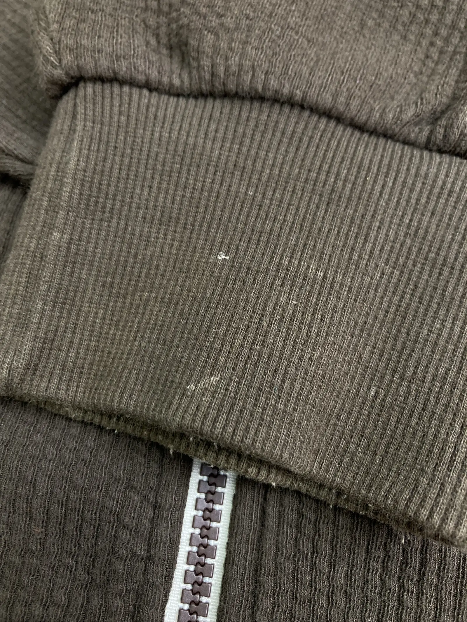 https://r2-worker.digdig.jp/product/80c3057c-166a-4827-a3c0-1c17074695cd/074d8a82-9e7f-4702-ac37-bfb7e053f27f
